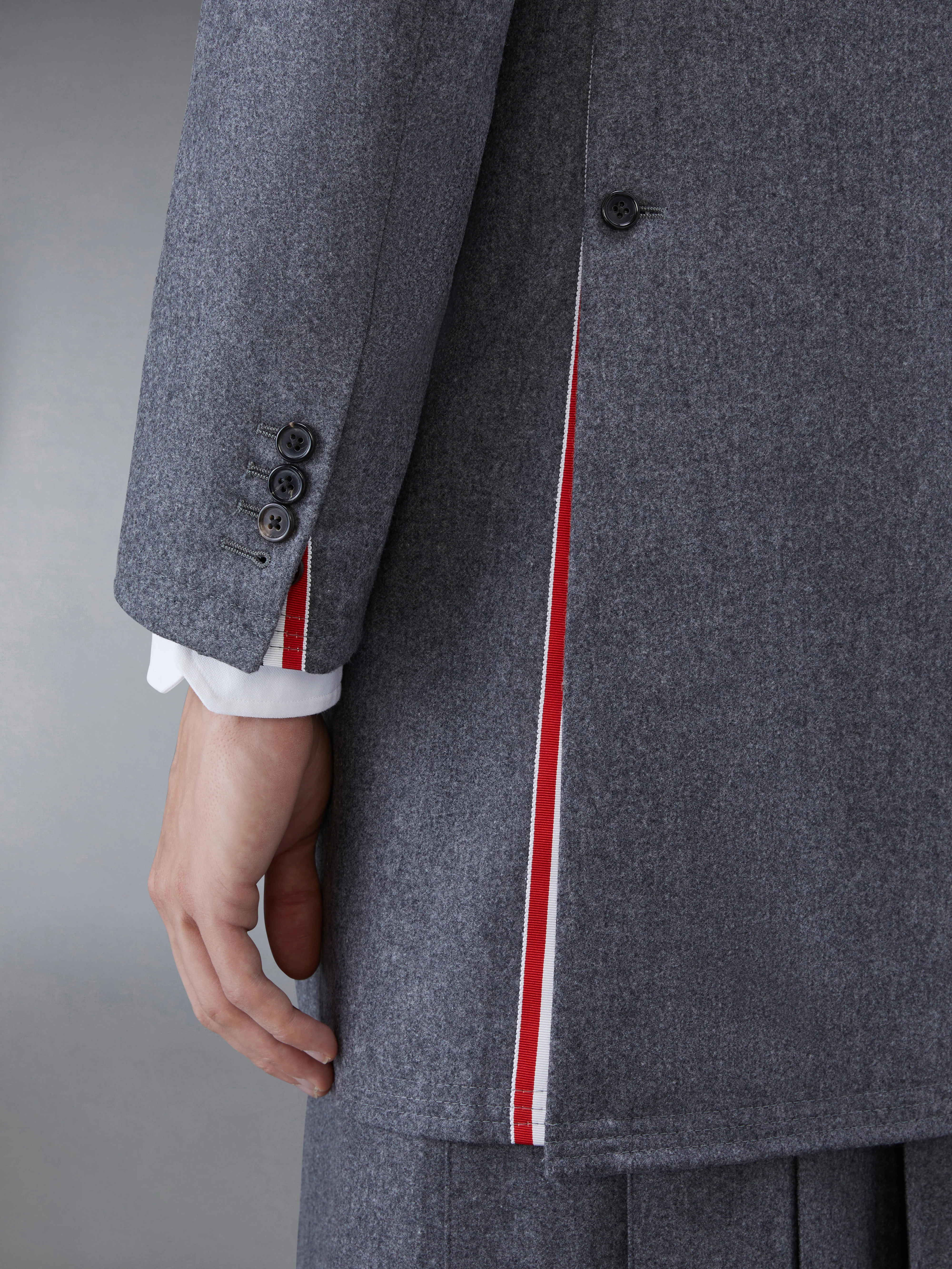 6941-flannel-4-bar-classic-chesterfield-overcoat-6.webp FLANNEL 4-BAR CLASSIC CHESTERFIELD OVERCOAT