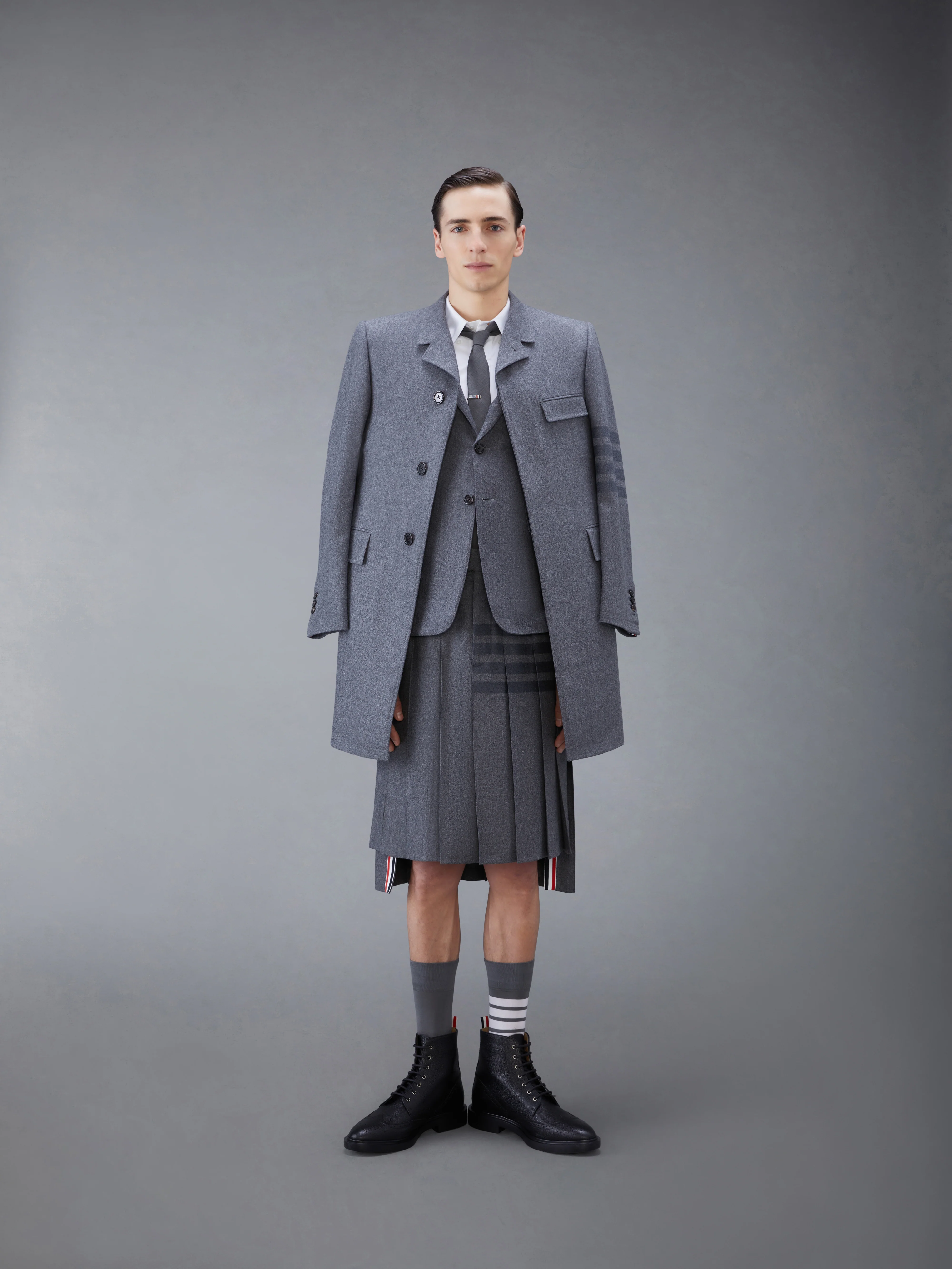 6955-flannel-4-bar-classic-sport-coat-4.webp FLANNEL 4-BAR CLASSIC SPORT COAT