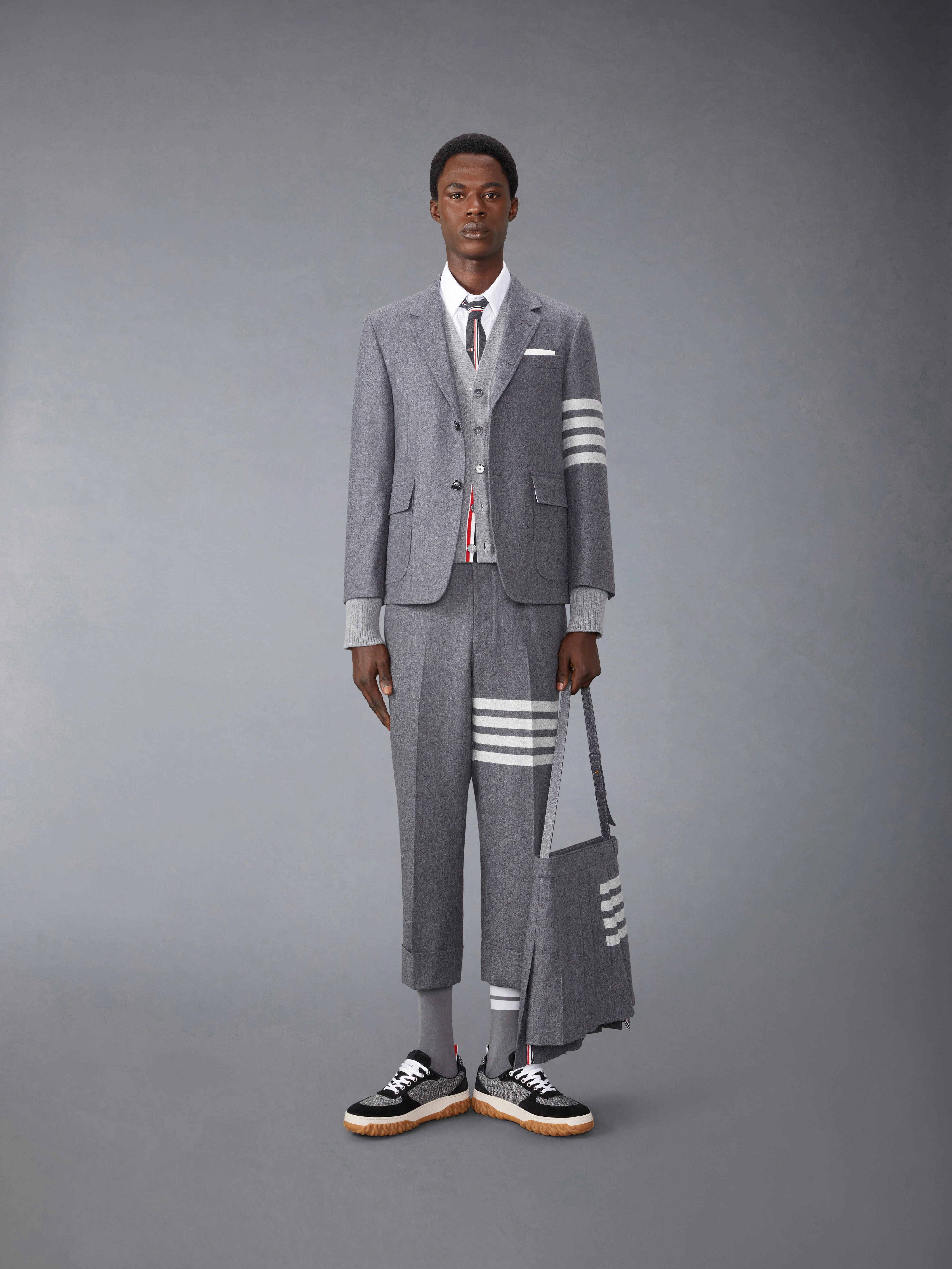 7058-flannel-4-bar-unstructured-sport-coat-3.webp FLANNEL 4-BAR UNSTRUCTURED SPORT COAT