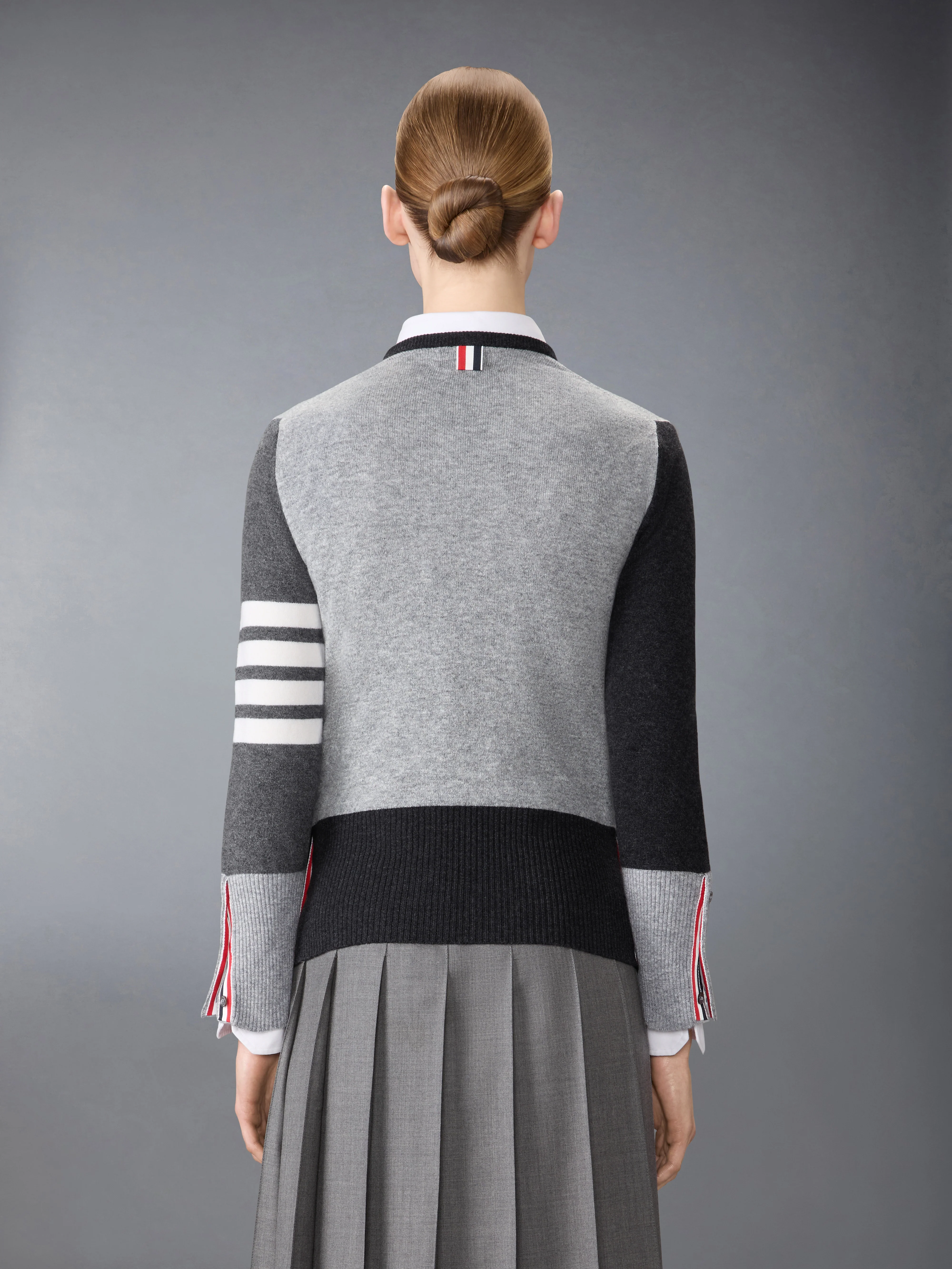 7257-funmix-cashmere-4-bar-pullover-3.webp FUNMIX CASHMERE 4-BAR PULLOVER