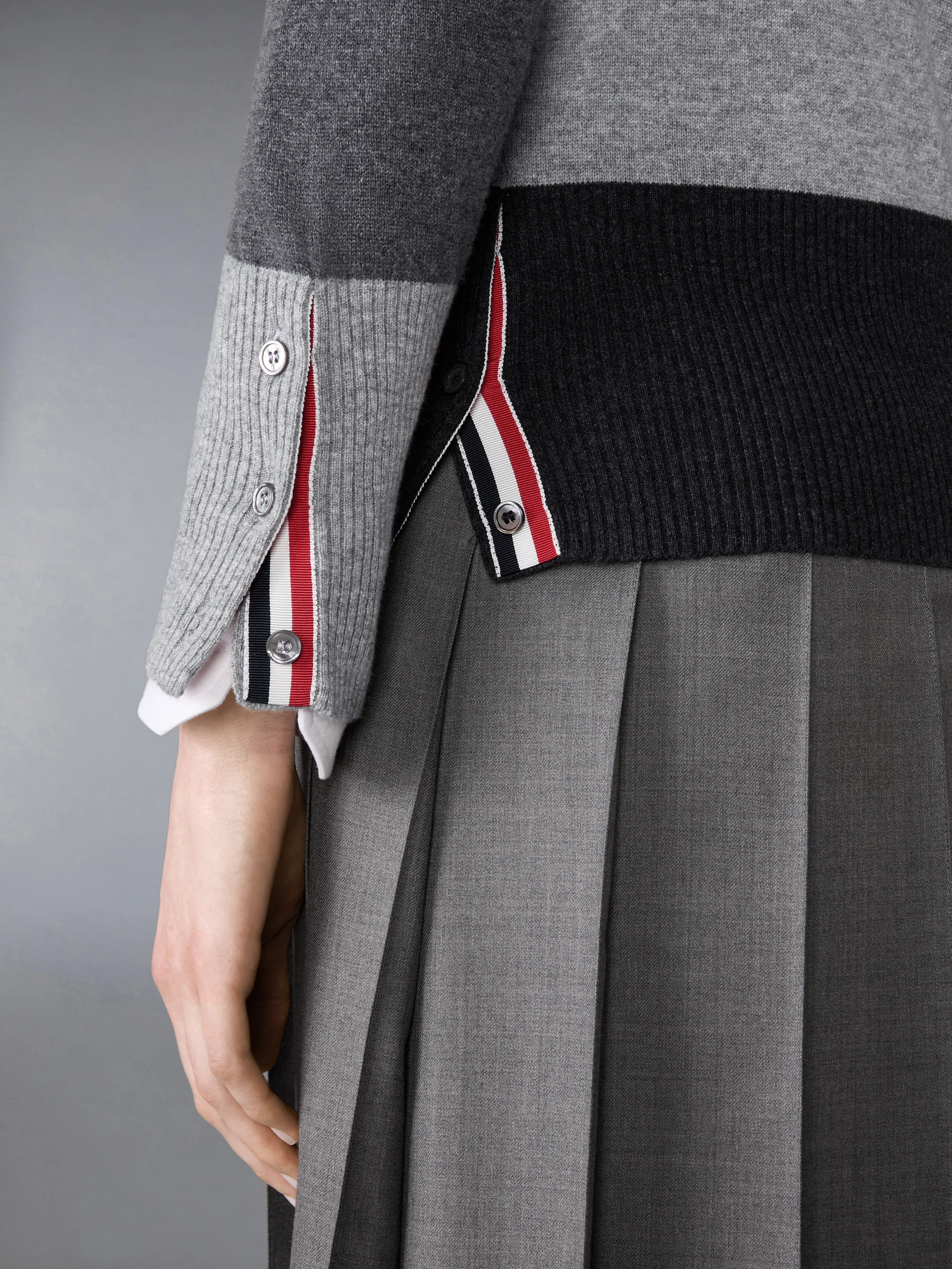 7257-funmix-cashmere-4-bar-pullover-4.webp FUNMIX CASHMERE 4-BAR PULLOVER