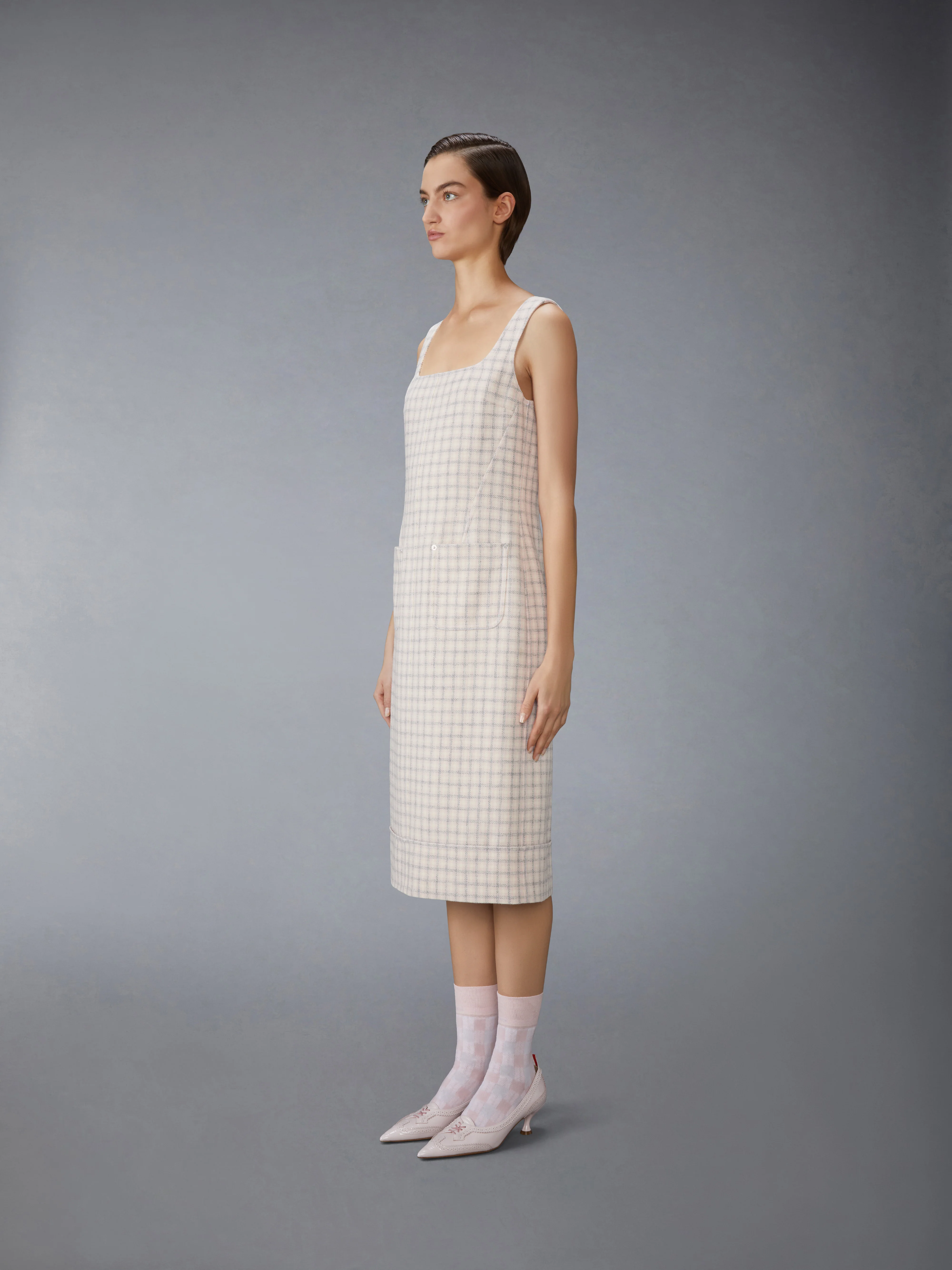 7641-gunclub-check-hunting-tweed-square-neck-column-dress-5.webp GUNCLUB CHECK HUNTING TWEED SQUARE NECK COLUMN DRESS