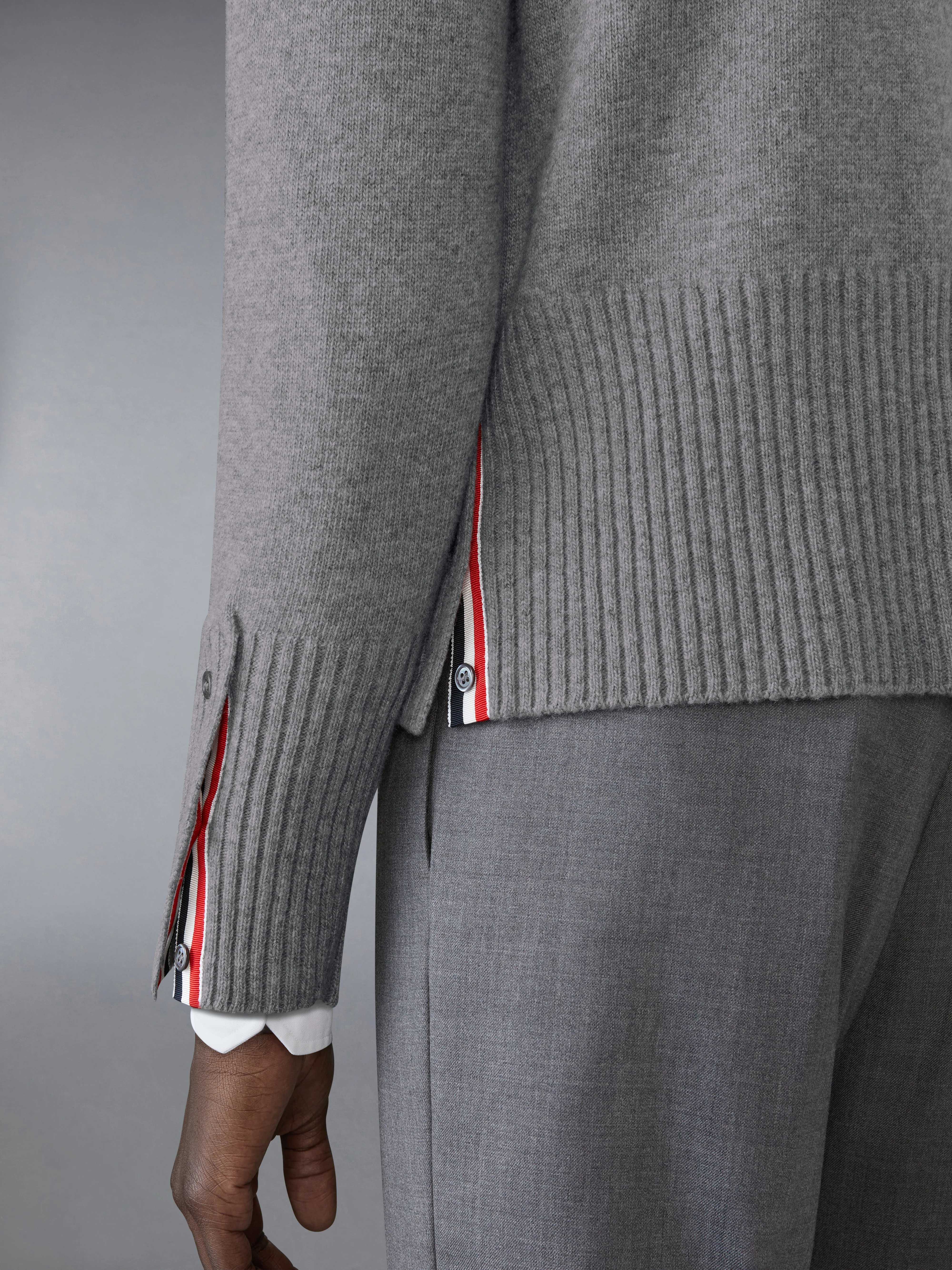 7722-holiday-scenery-merino-wool-crew-neck-pullover-4.webp HOLIDAY SCENERY MERINO WOOL CREW NECK PULLOVER