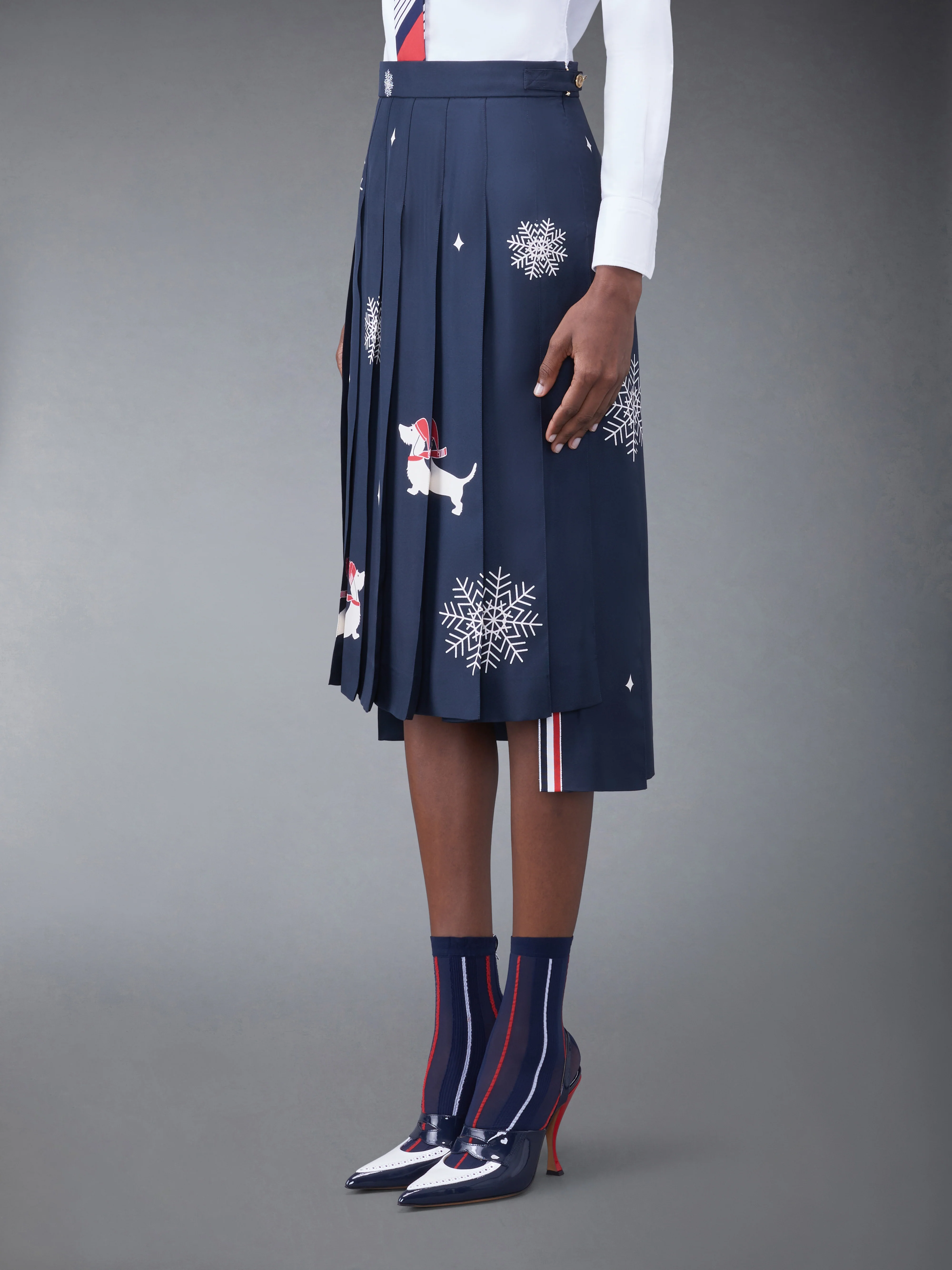 HOLIDAY SILK CLASSIC PLEATED SKIRT