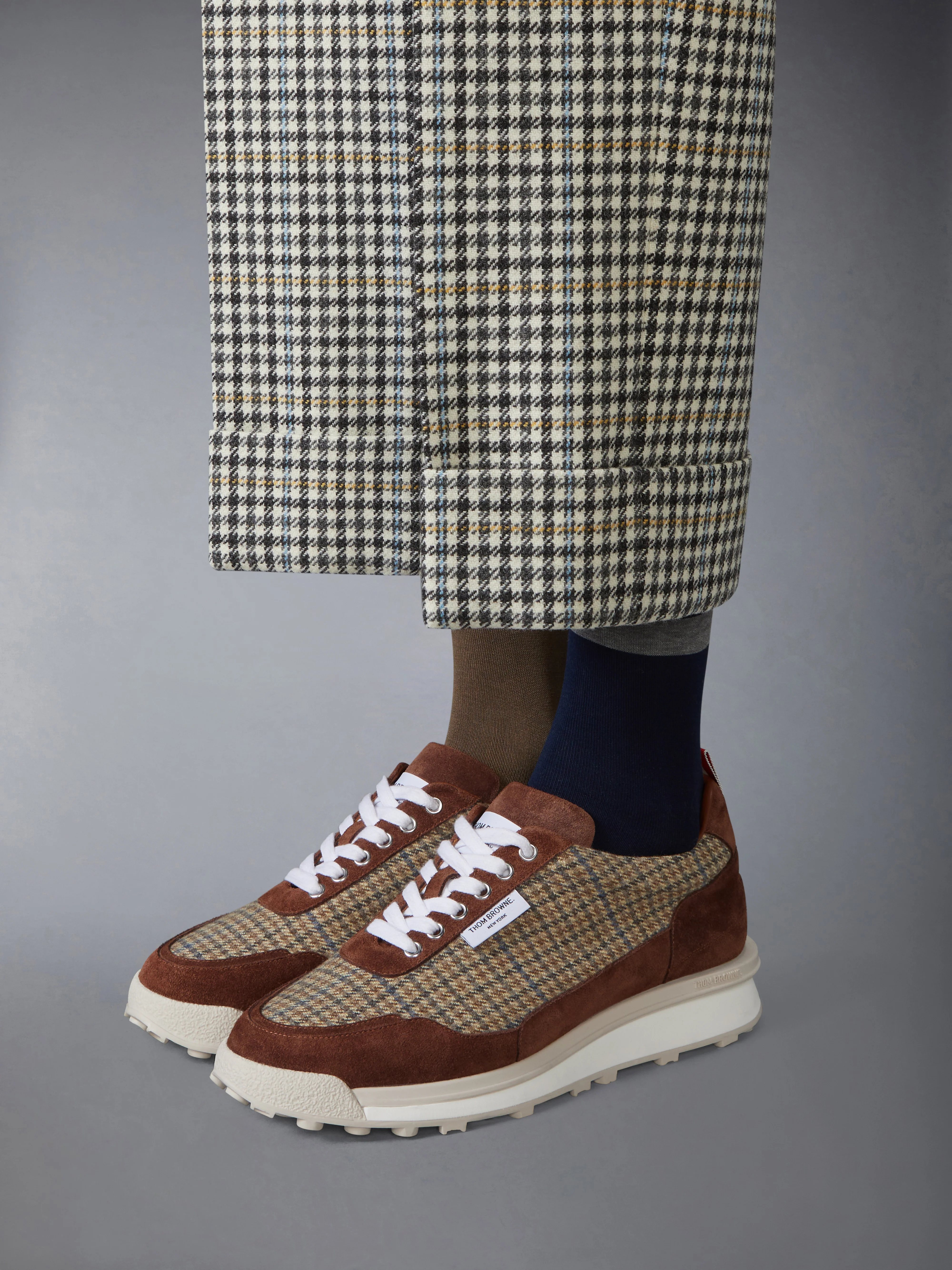 824-gunclub-check-cheviot-tweed-alumni-sneakers-4.webp GUNCLUB CHECK CHEVIOT TWEED ALUMNI SNEAKERS