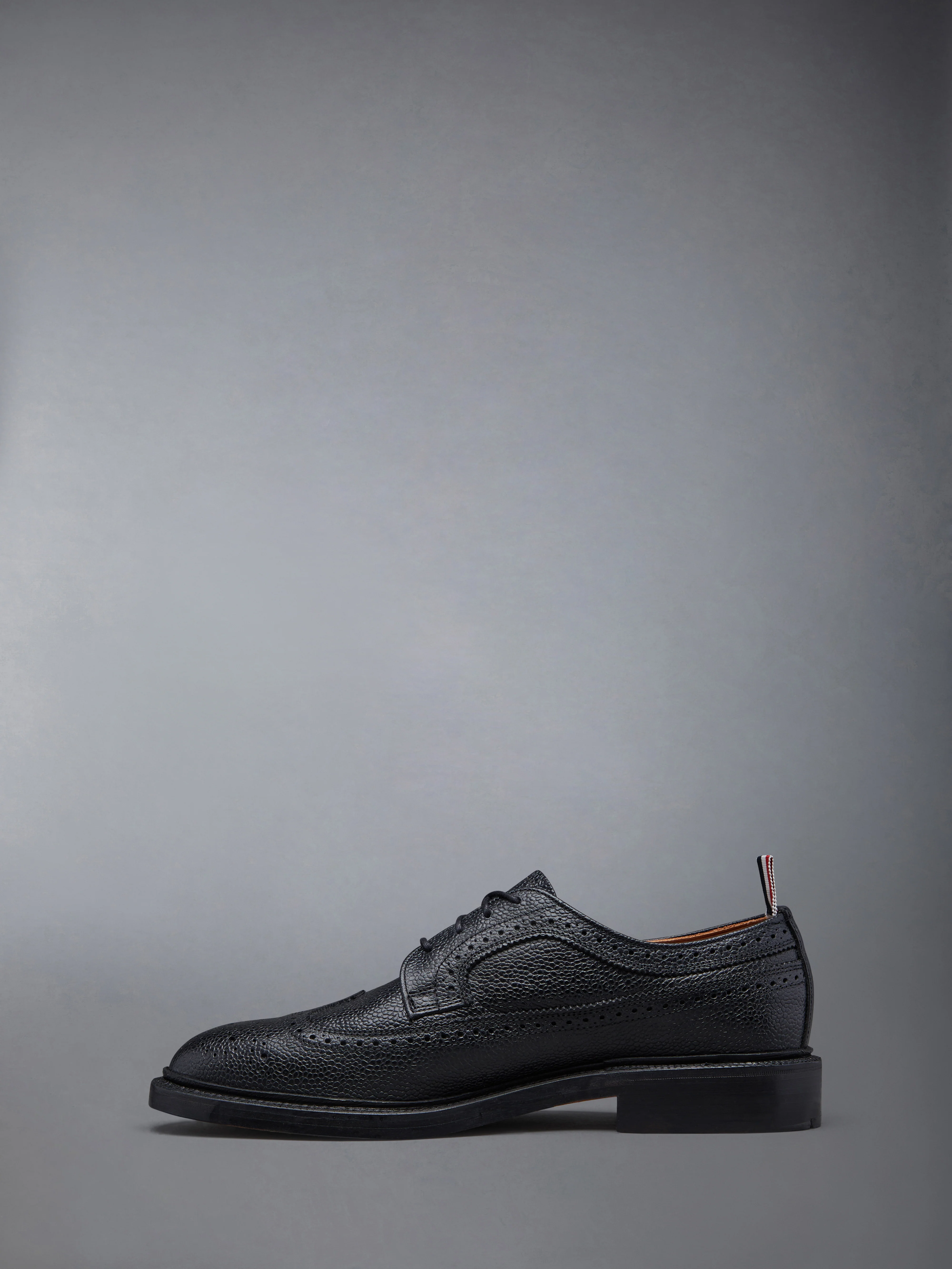 8276-leather-sole-longwing-brogue-3.webp LEATHER SOLE LONGWING BROGUE