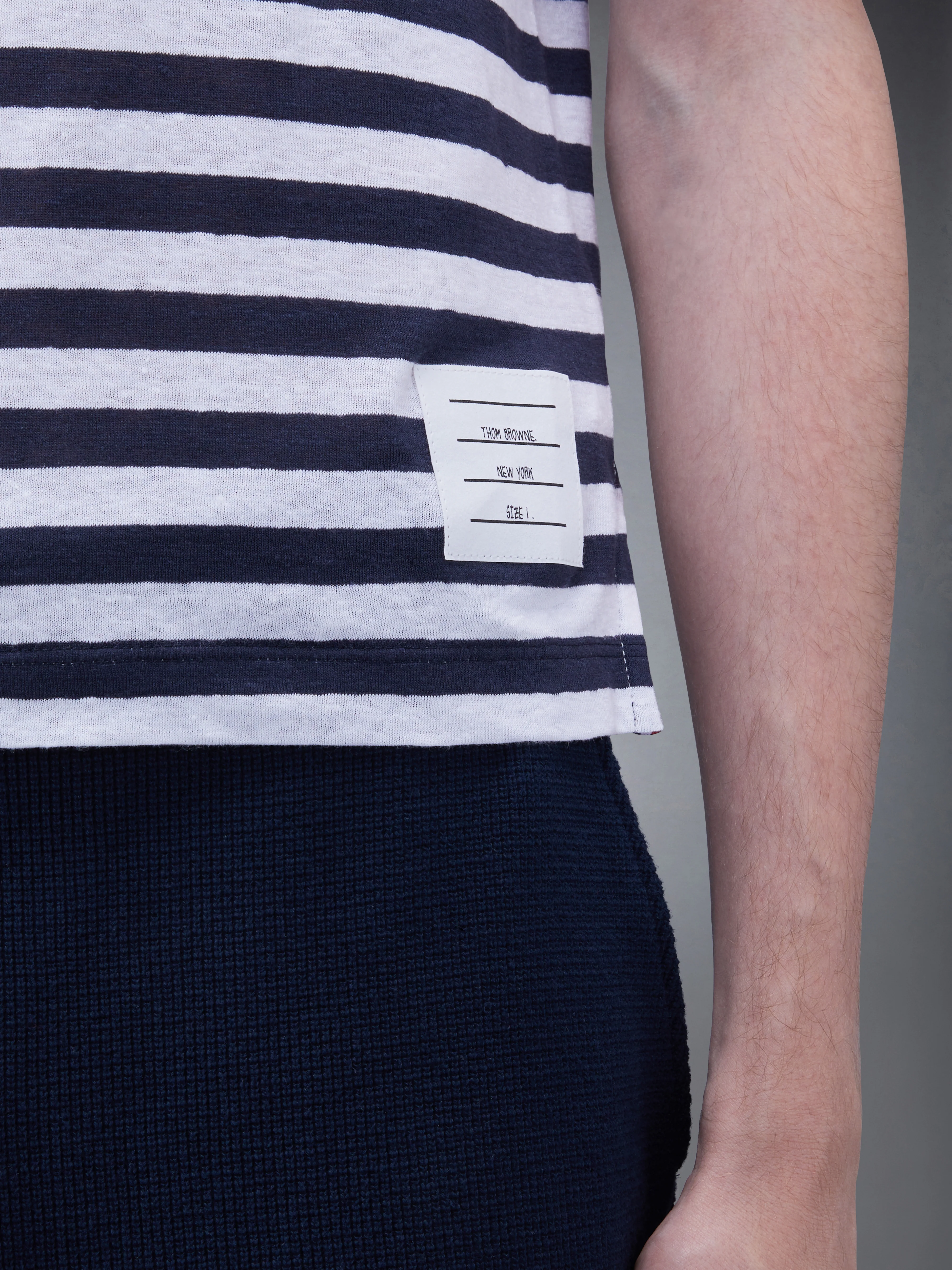 8402-linen-jersey-short-sleeve-striped-pocket-tee-4.webp LINEN JERSEY SHORT SLEEVE STRIPED POCKET TEE
