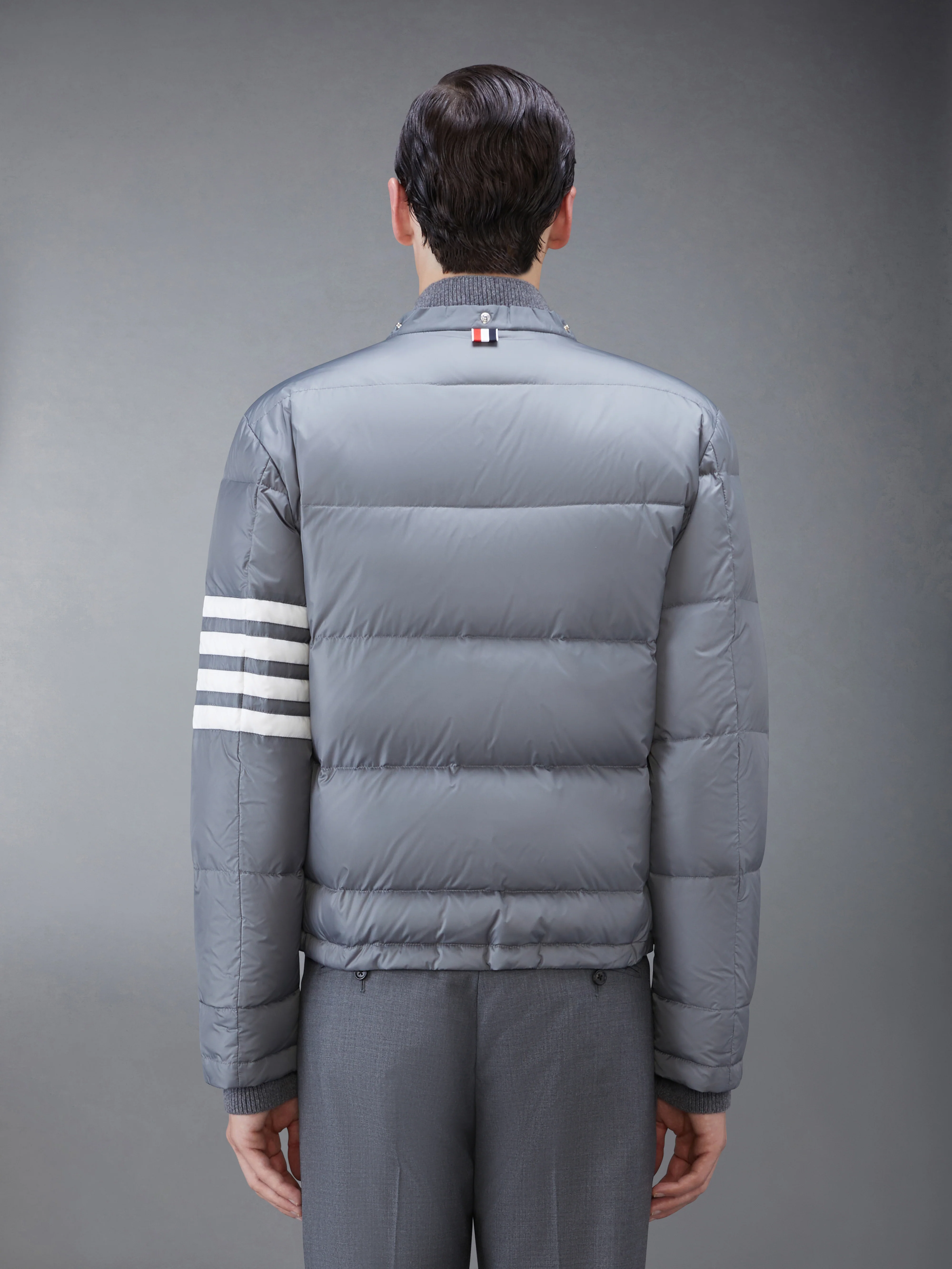 8520-matte-finish-nylon-down-fill-4-bar-detachable-hood-bomber-4.webp MATTE FINISH NYLON DOWN FILL 4-BAR DETACHABLE HOOD BOMBER
