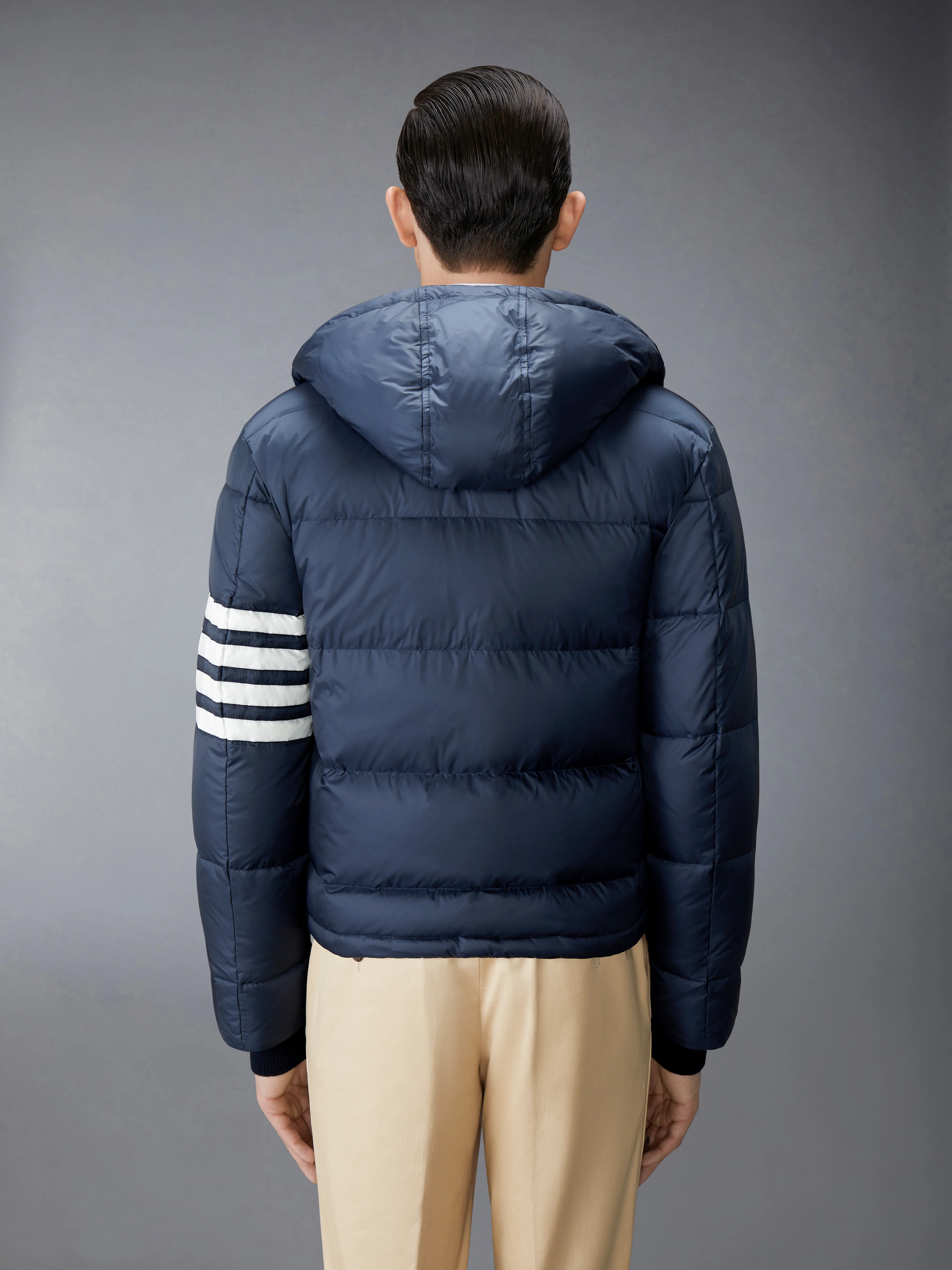 8536-matte-finish-nylon-down-fill-4-bar-hood-bomber-3.webp MATTE FINISH NYLON DOWN FILL 4-BAR HOOD BOMBER