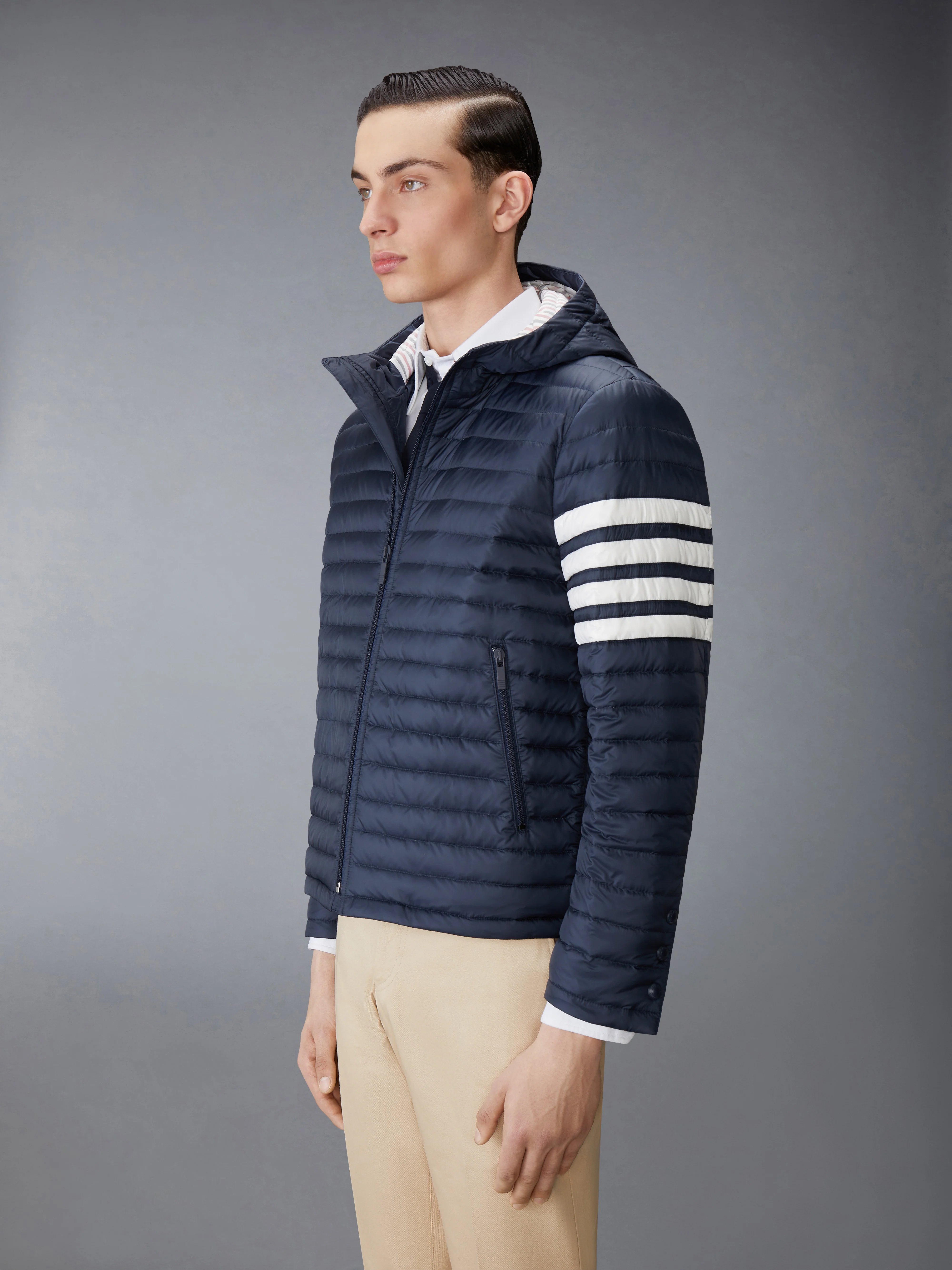 8574-matte-finish-nylon-down-fill-quilted-4-bar-hood-jacket-4.webp MATTE FINISH NYLON DOWN FILL QUILTED 4-BAR HOOD JACKET