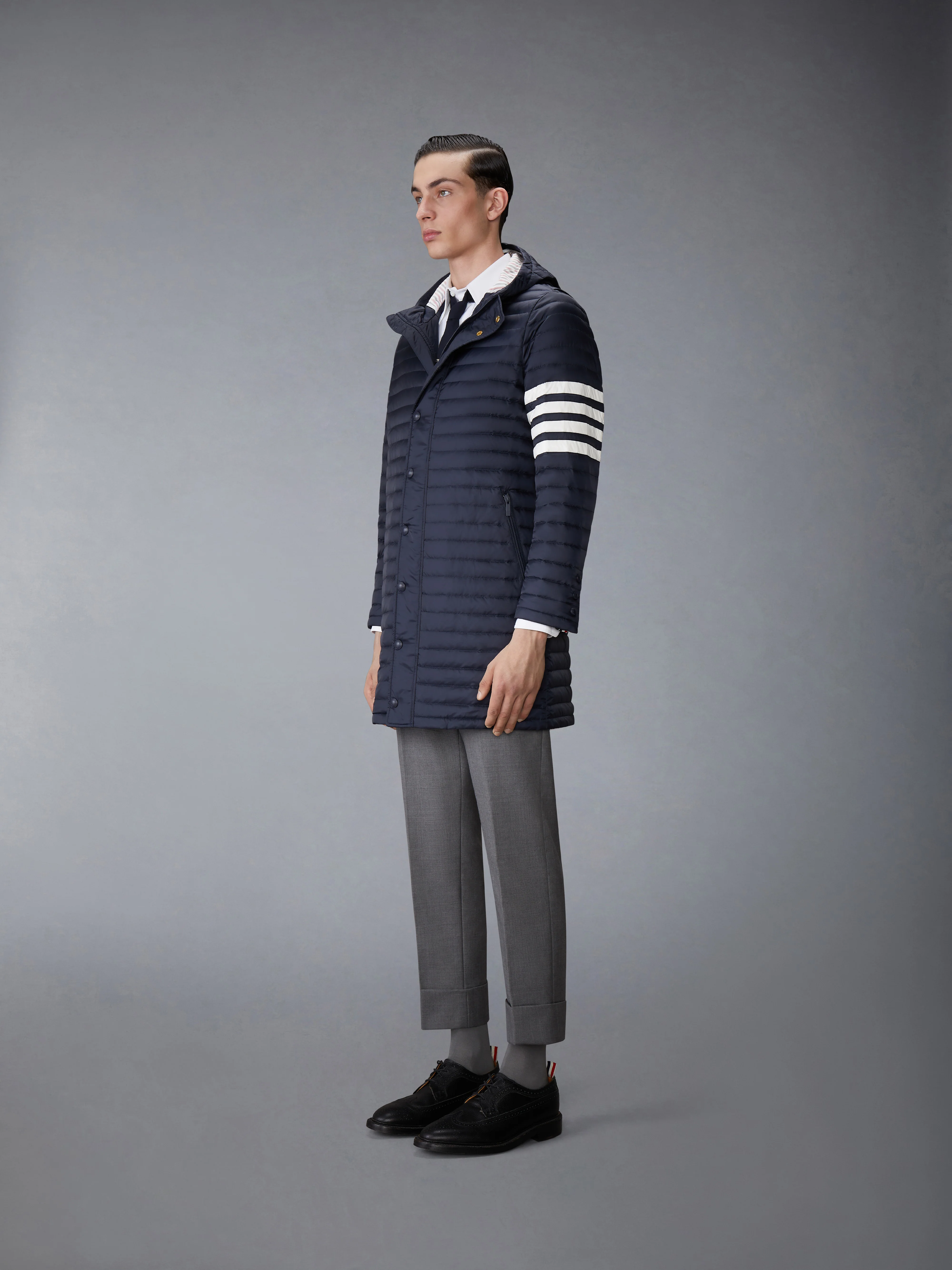MATTE NYLON DOWN FILL QUILTED 4-BAR COAT
