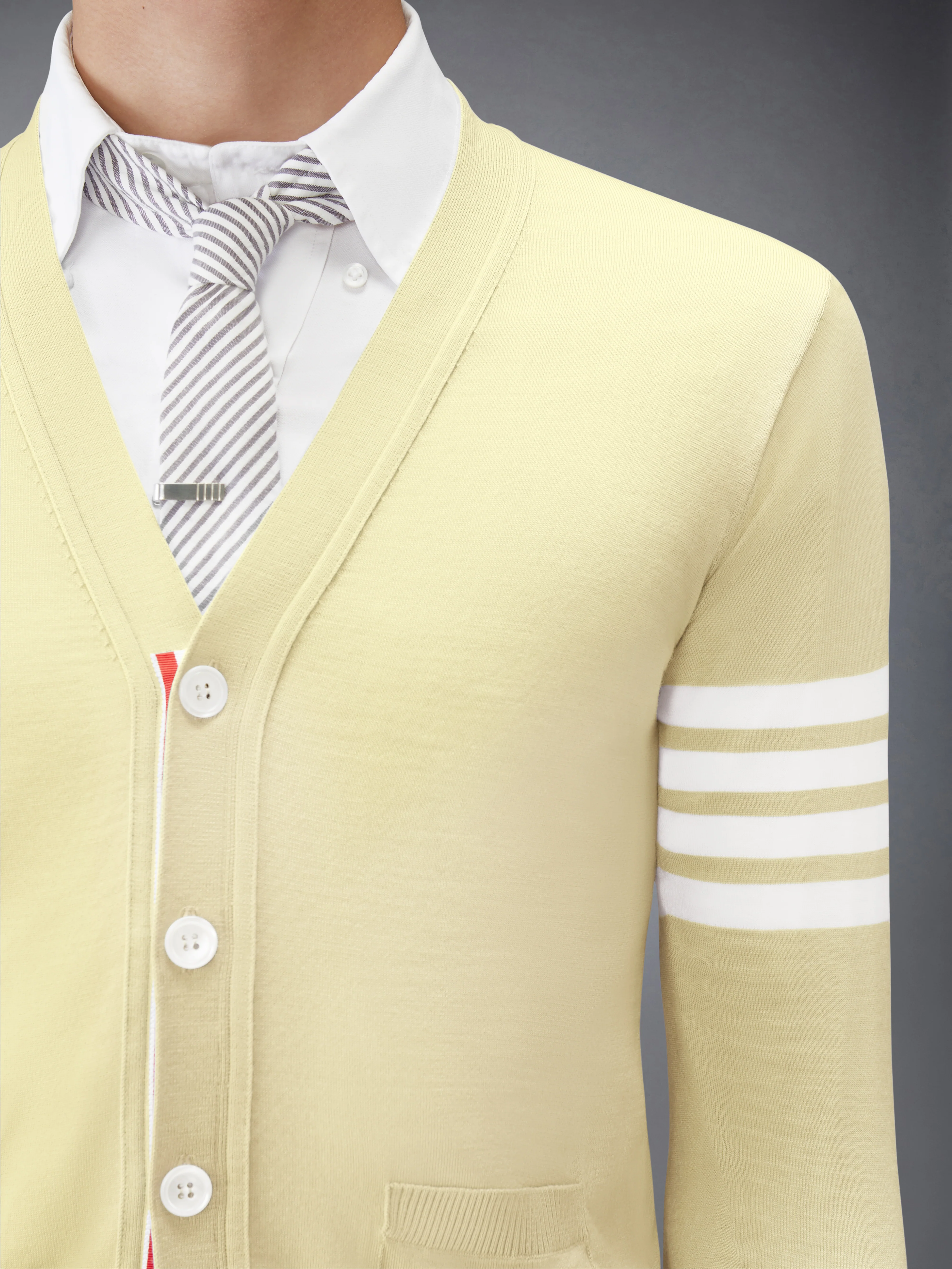 8818-merino-wool-4-bar-classic-v-neck-cardigan-5.webp MERINO WOOL 4-BAR CLASSIC V-NECK CARDIGAN