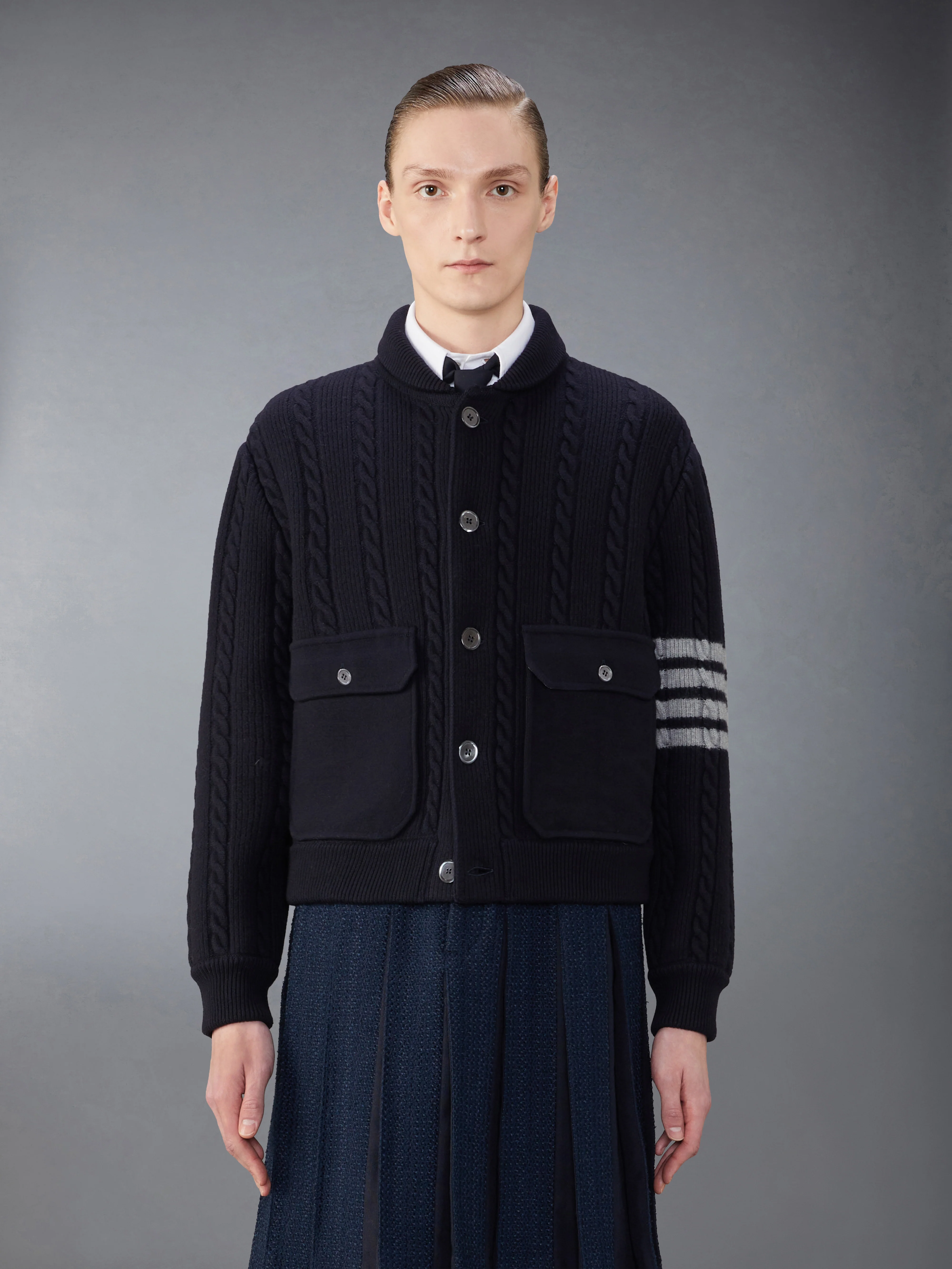 8876-merino-wool-and-cotton-4-bar-cable-bomber-jacket-1.webp MERINO WOOL AND COTTON 4-BAR CABLE BOMBER JACKET