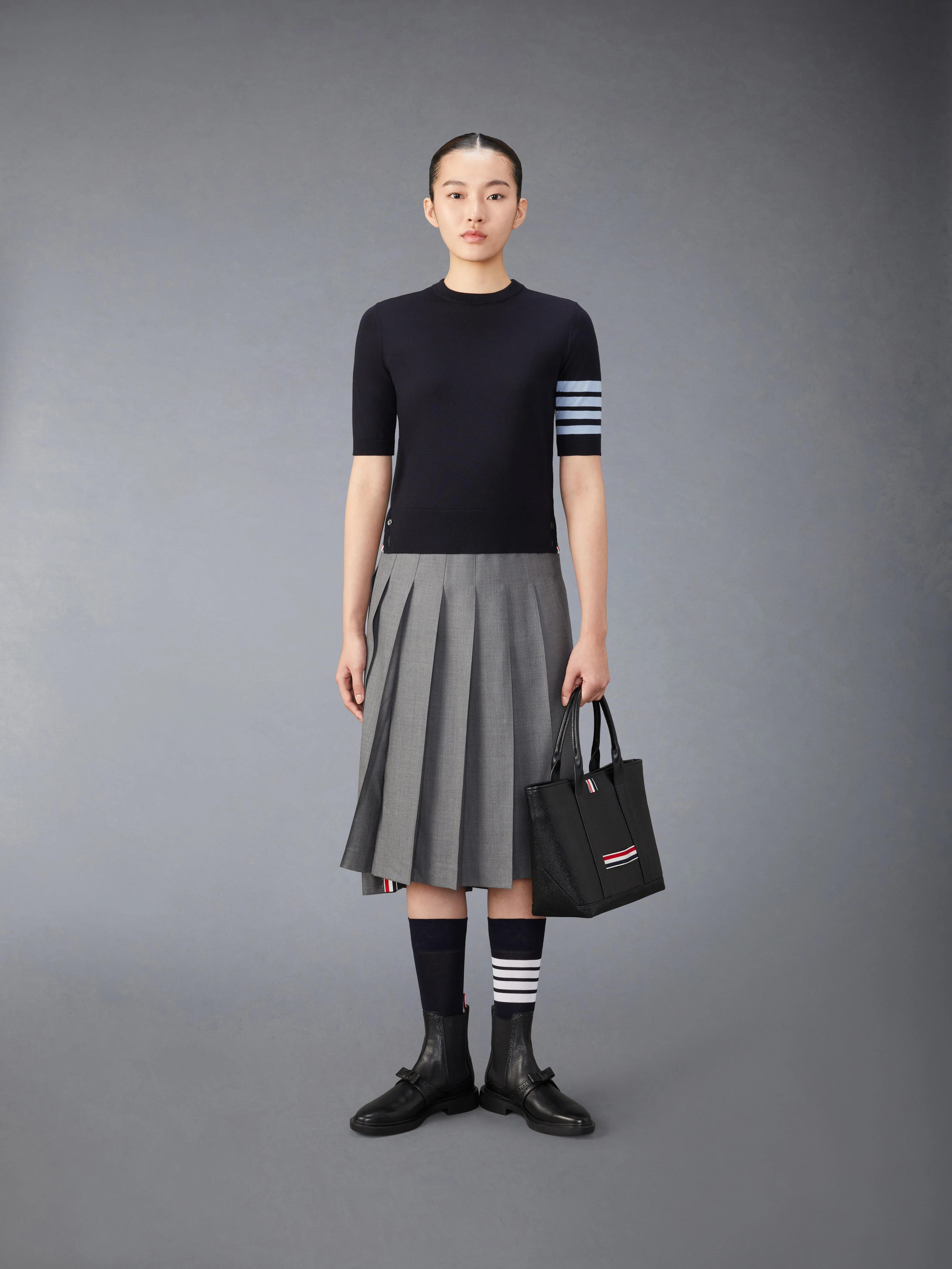 8994-merino-wool-jersey-stitch-4-bar-tee-3.webp MERINO WOOL JERSEY STITCH 4-BAR TEE