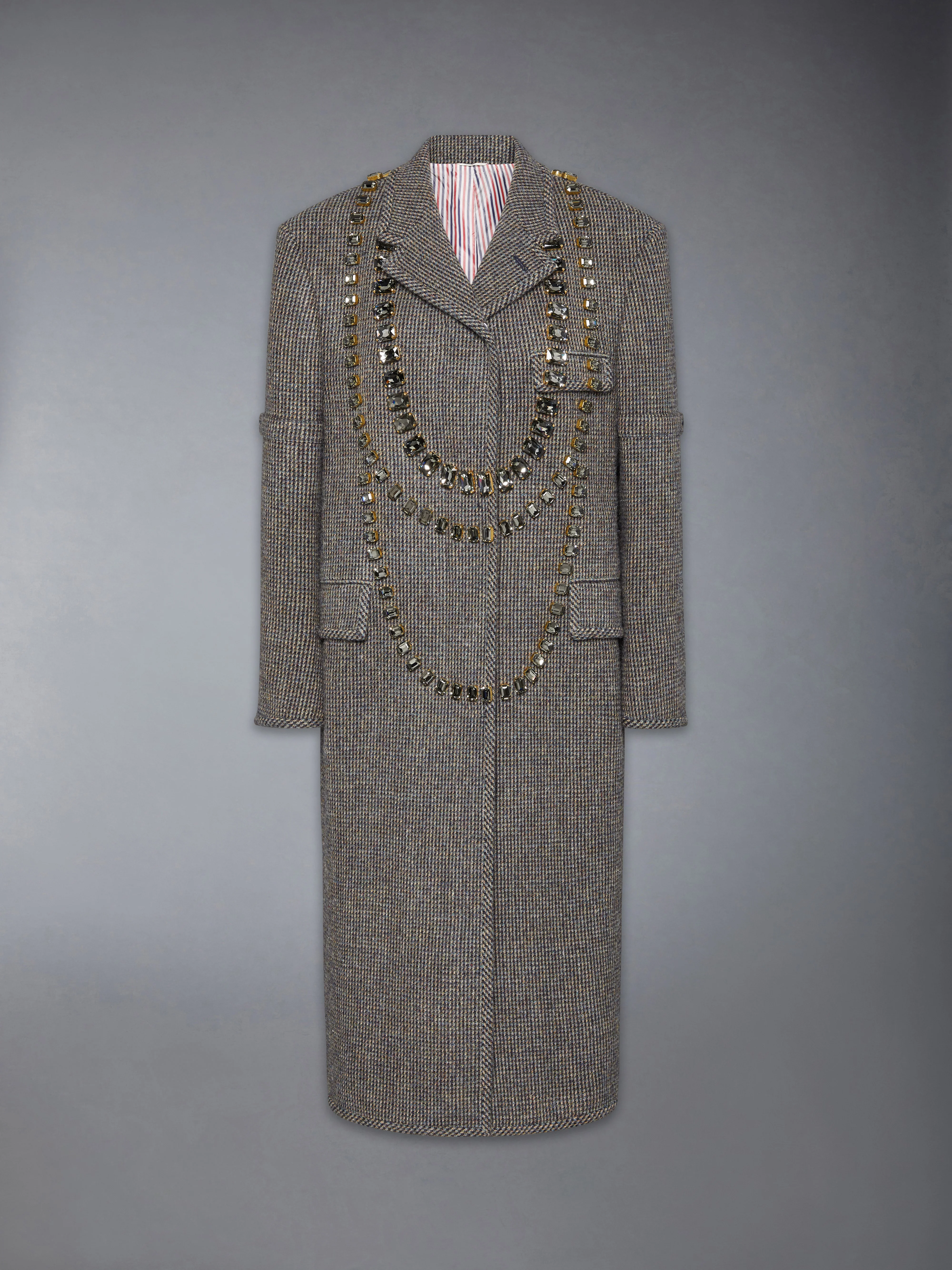 9057-micro-check-chesterfield-trompe-l-oeil-coatwith-swarovki-crystal-7.webp MICRO CHECK CHESTERFIELD TROMPE L'OEIL COATWITH SWAROVKI CRYSTAL