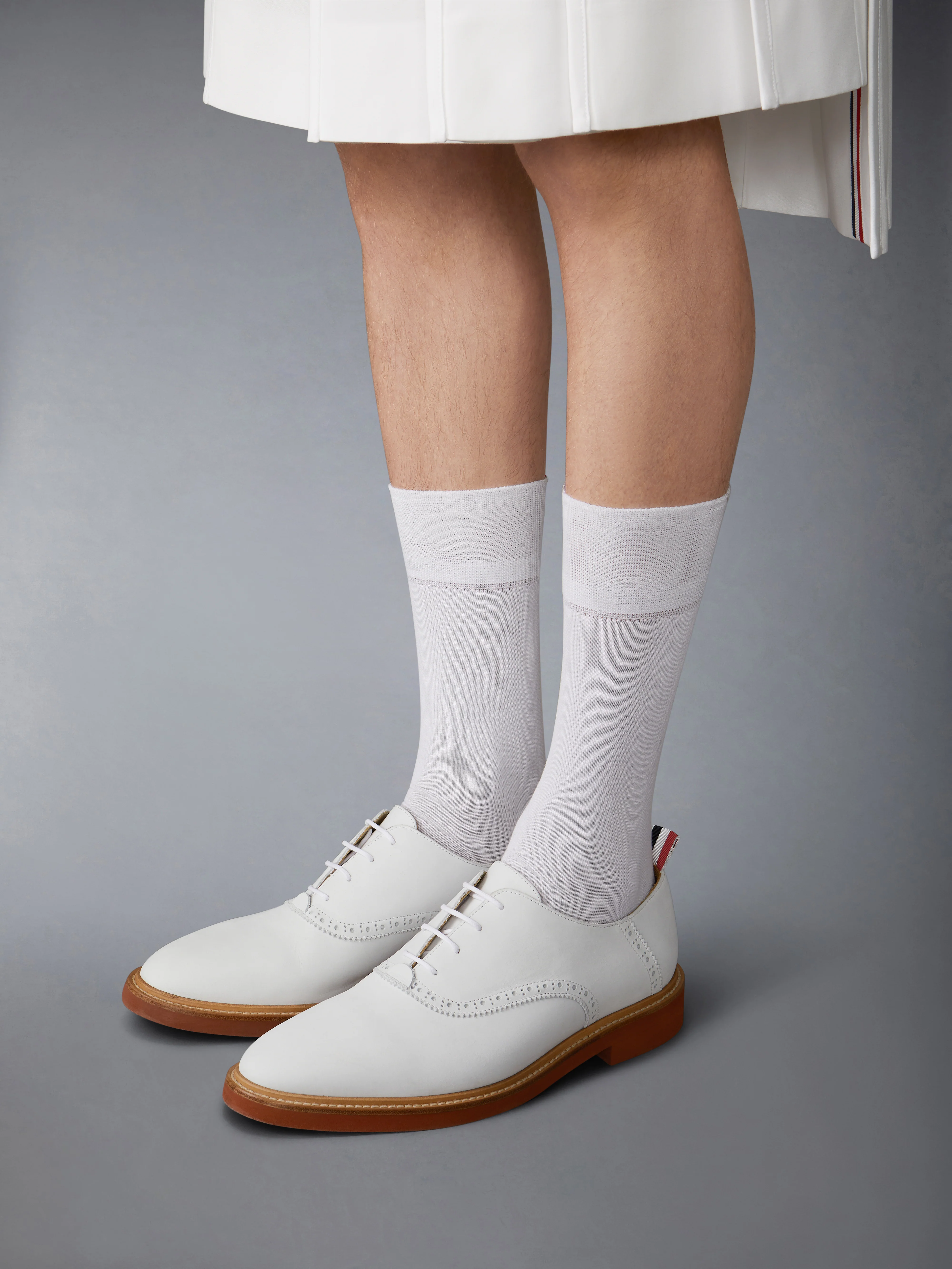 9305-nubuck-micro-sole-saddle-shoes-4.webp NUBUCK MICRO SOLE SADDLE SHOES