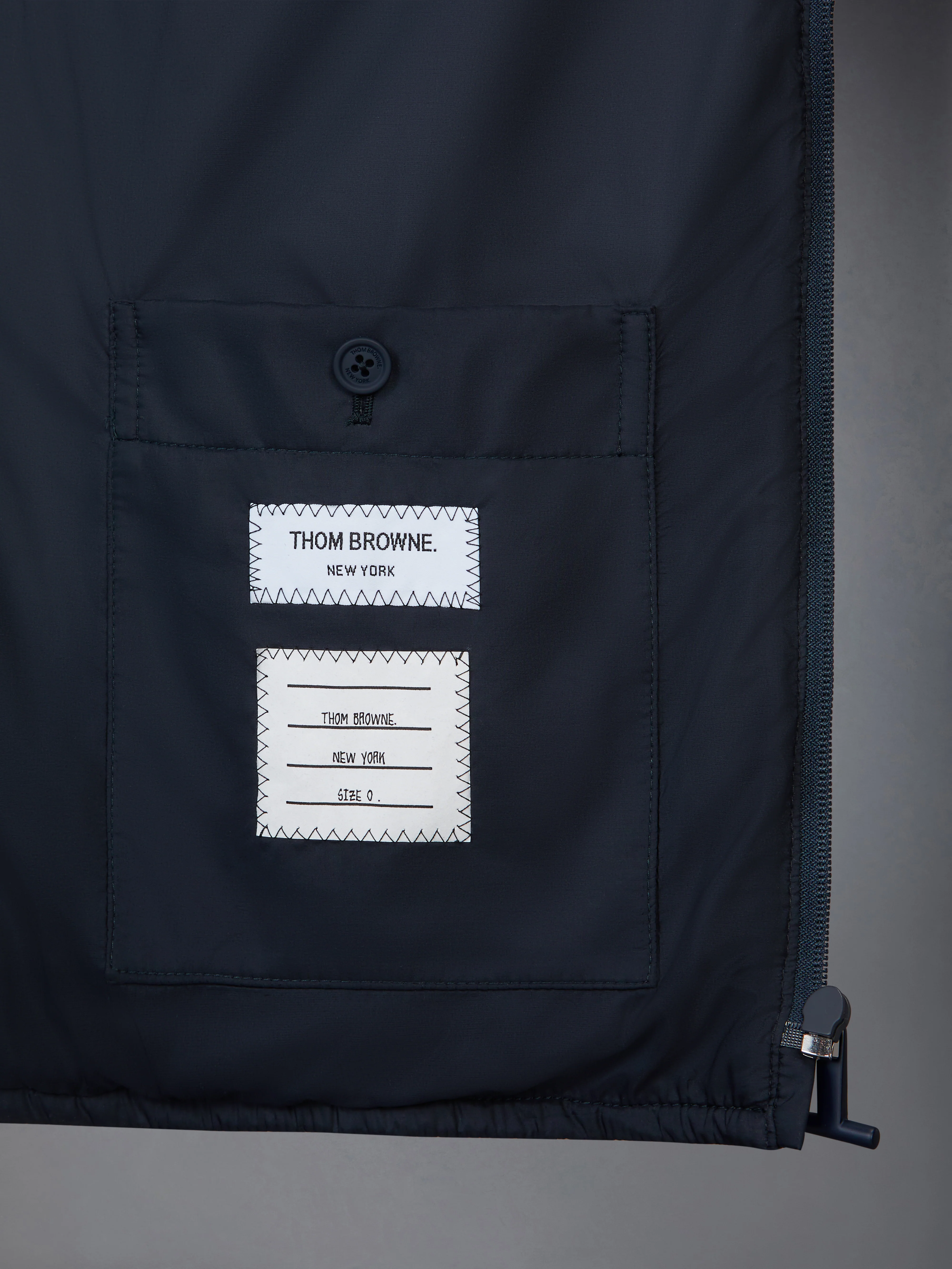 9373-nylon-tech-eco-filled-quilted-vest-4.webp NYLON TECH ECO FILLED QUILTED VEST