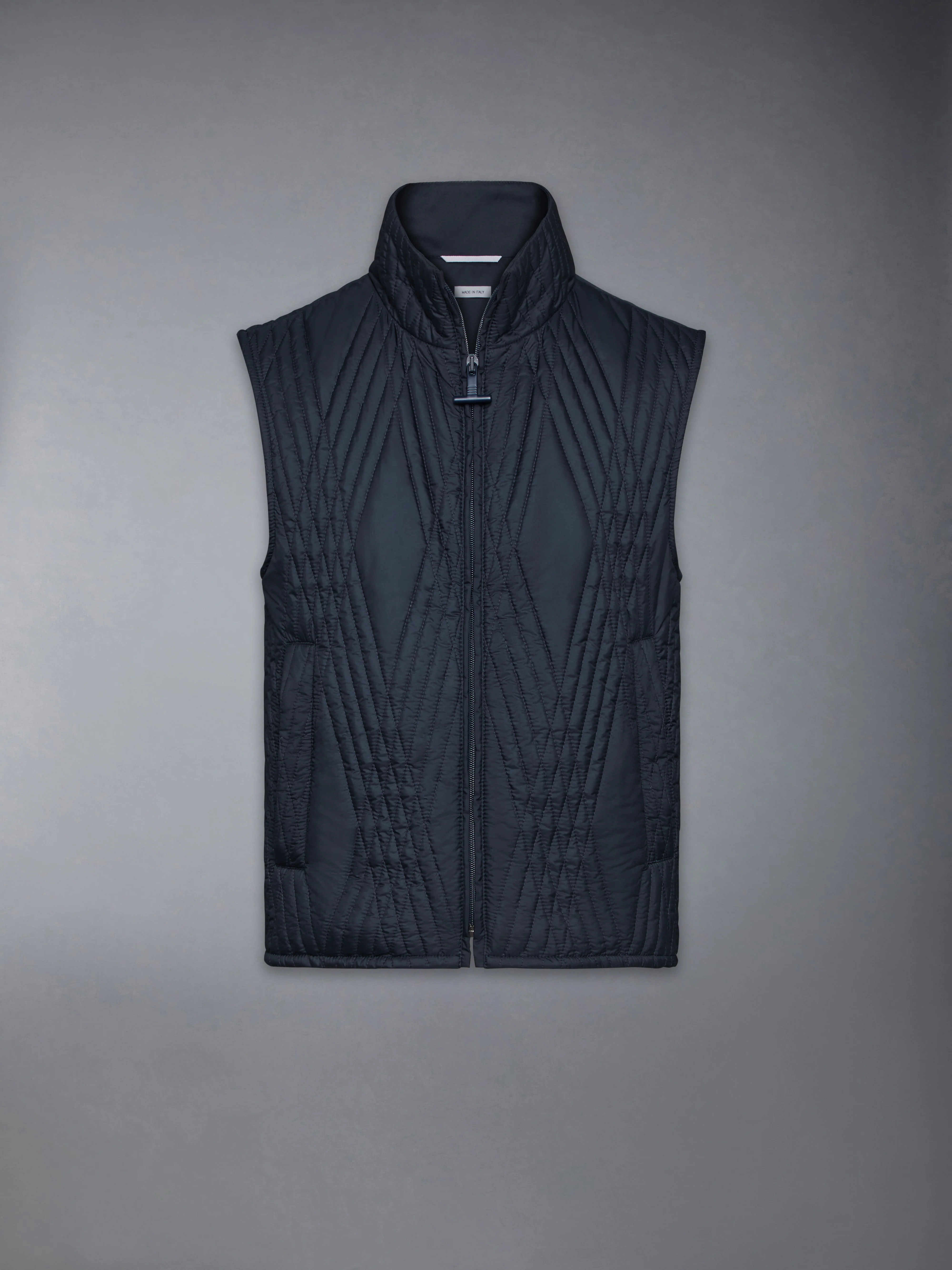 9373-nylon-tech-eco-filled-quilted-vest-6.webp NYLON TECH ECO FILLED QUILTED VEST