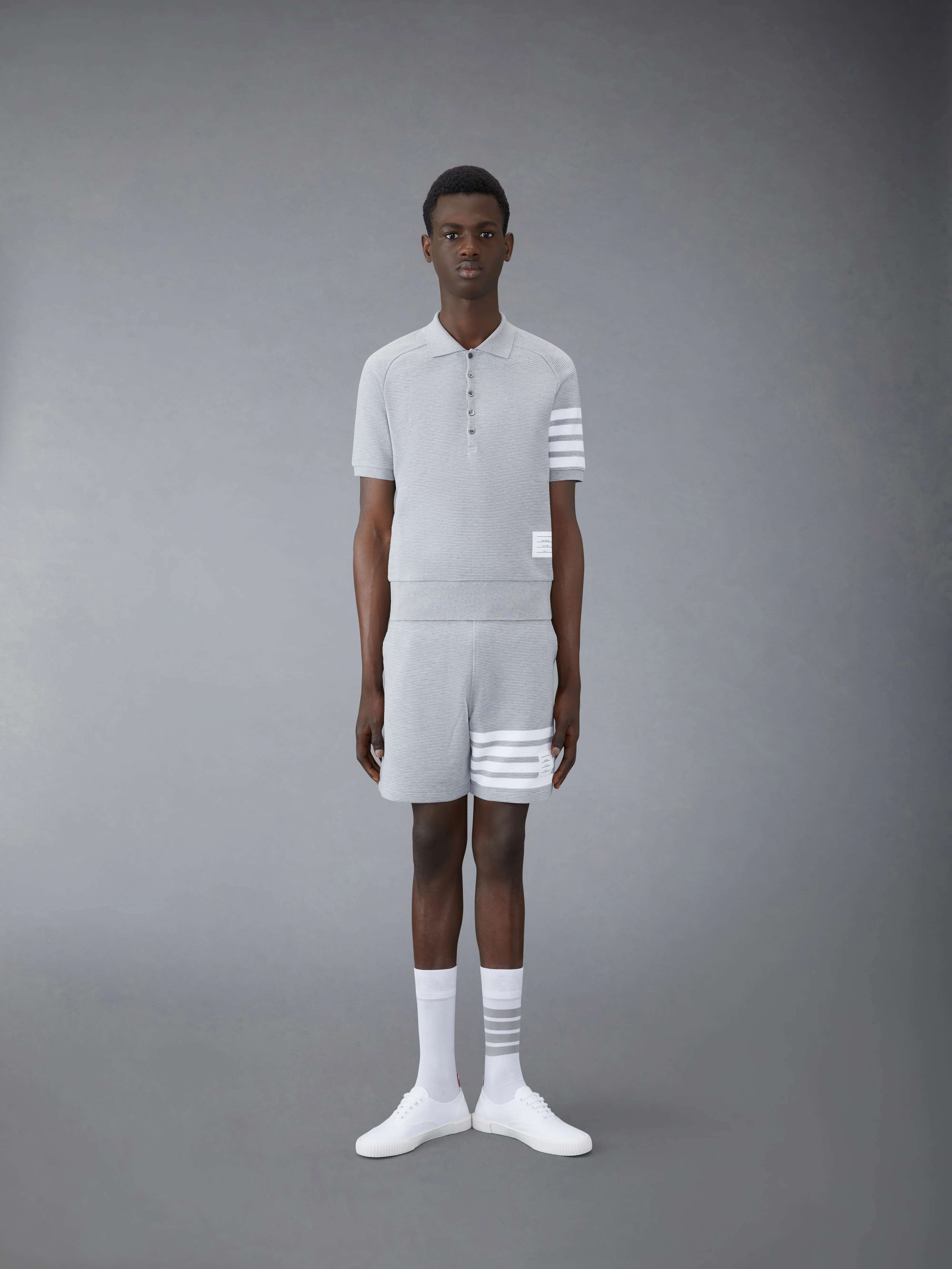 9402-ottoman-4-bar-sweatshorts-4.webp OTTOMAN 4-BAR SWEATSHORTS