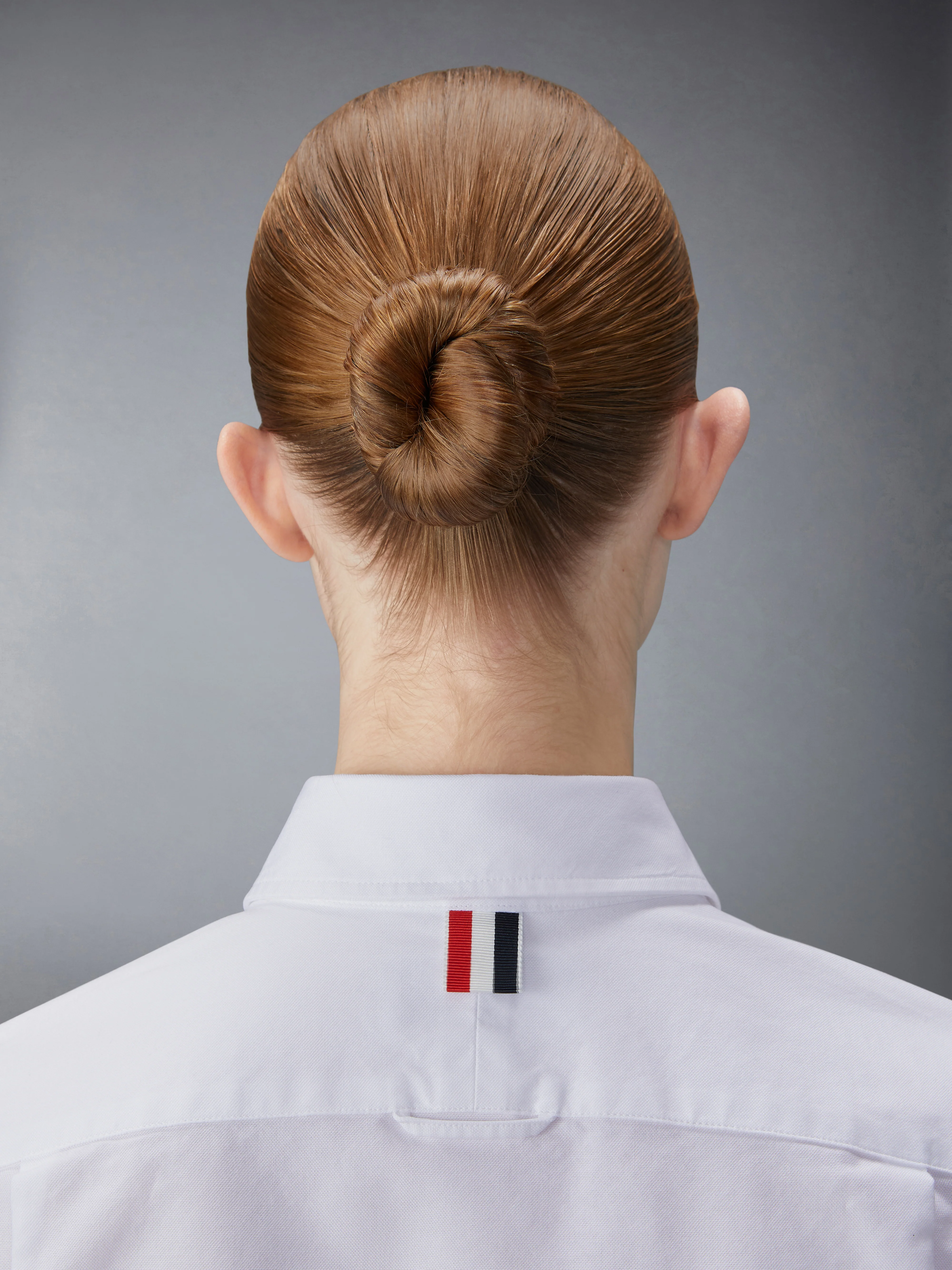 9446-oxford-armband-cropped-round-collar-shirt-6.webp OXFORD ARMBAND CROPPED ROUND COLLAR SHIRT