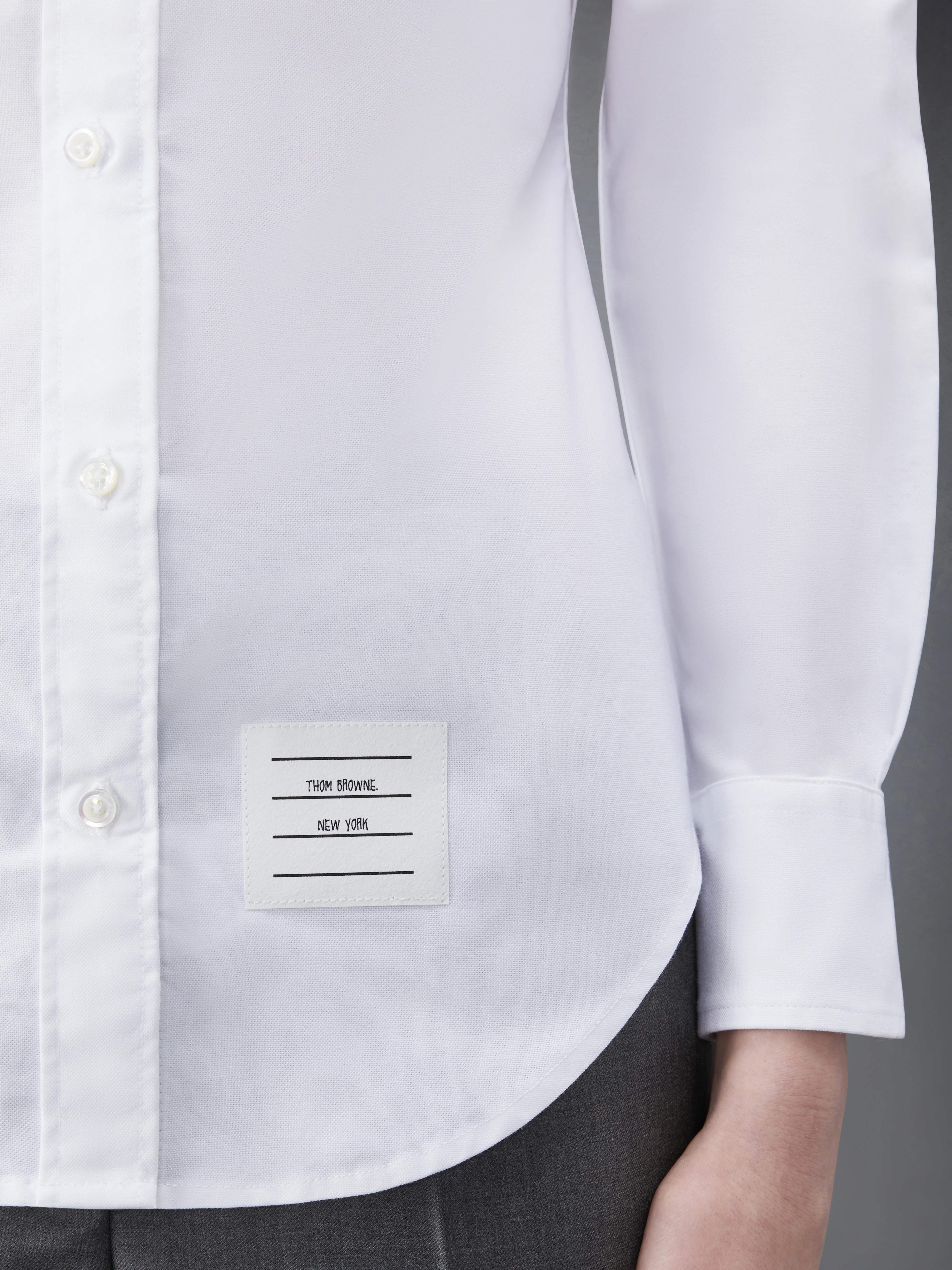 9555-oxford-armbands-classic-round-collar-shirt-6.webp OXFORD ARMBANDS CLASSIC ROUND COLLAR SHIRT
