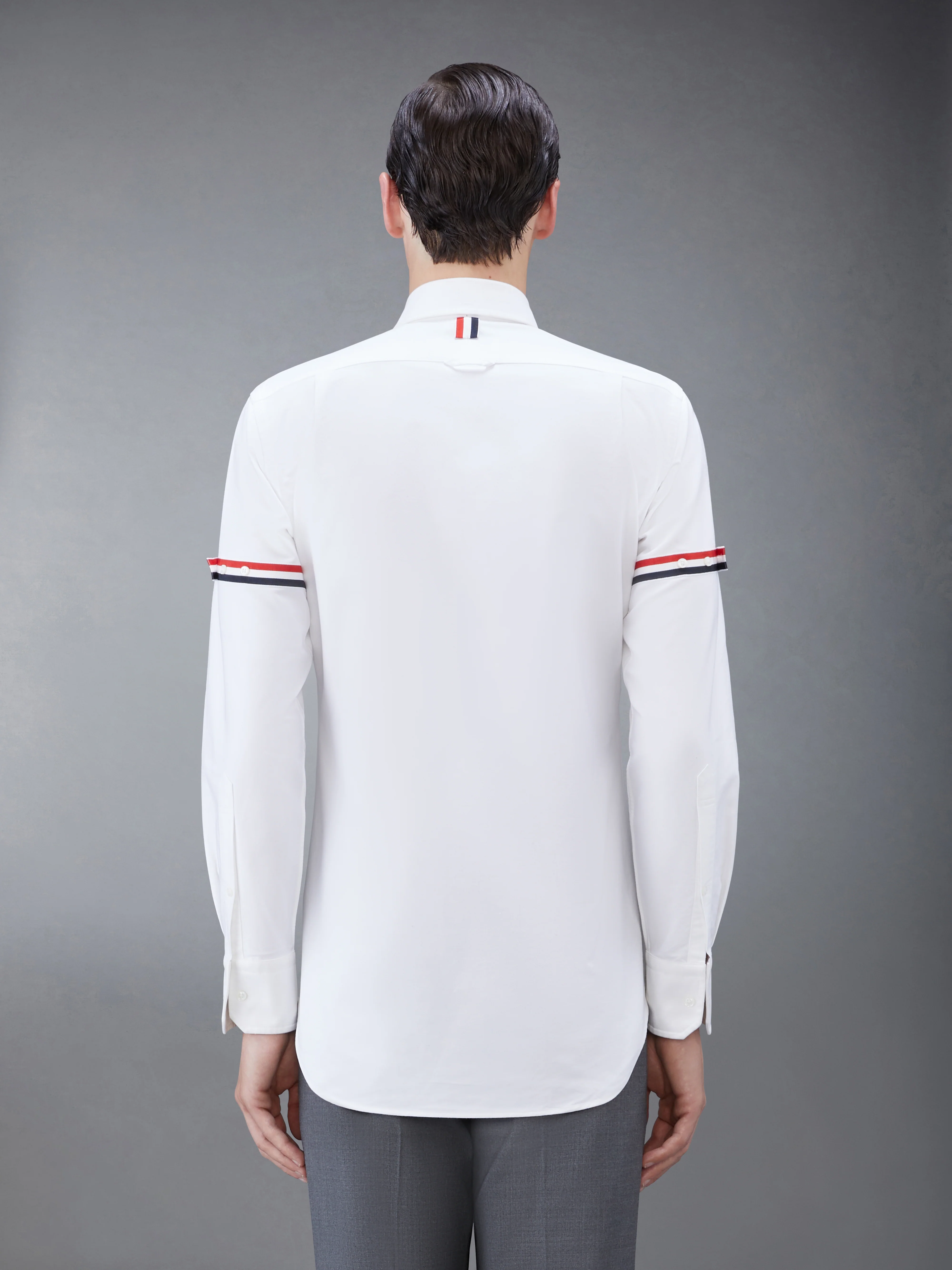 9570-oxford-armbands-classic-shirt-3.webp OXFORD ARMBANDS CLASSIC SHIRT