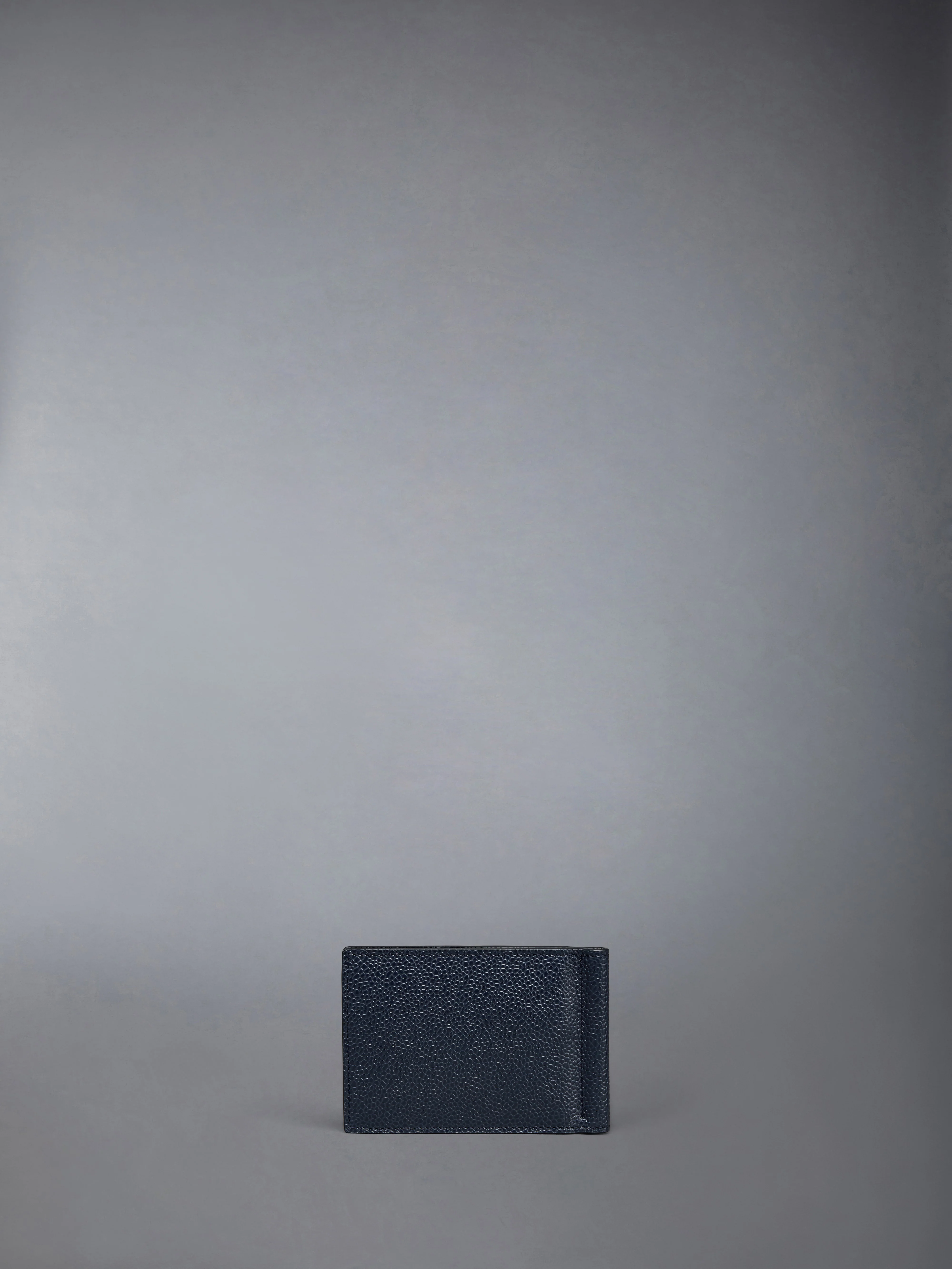 PEBBLE GRAIN 4-BAR MONEY CLIP WALLET