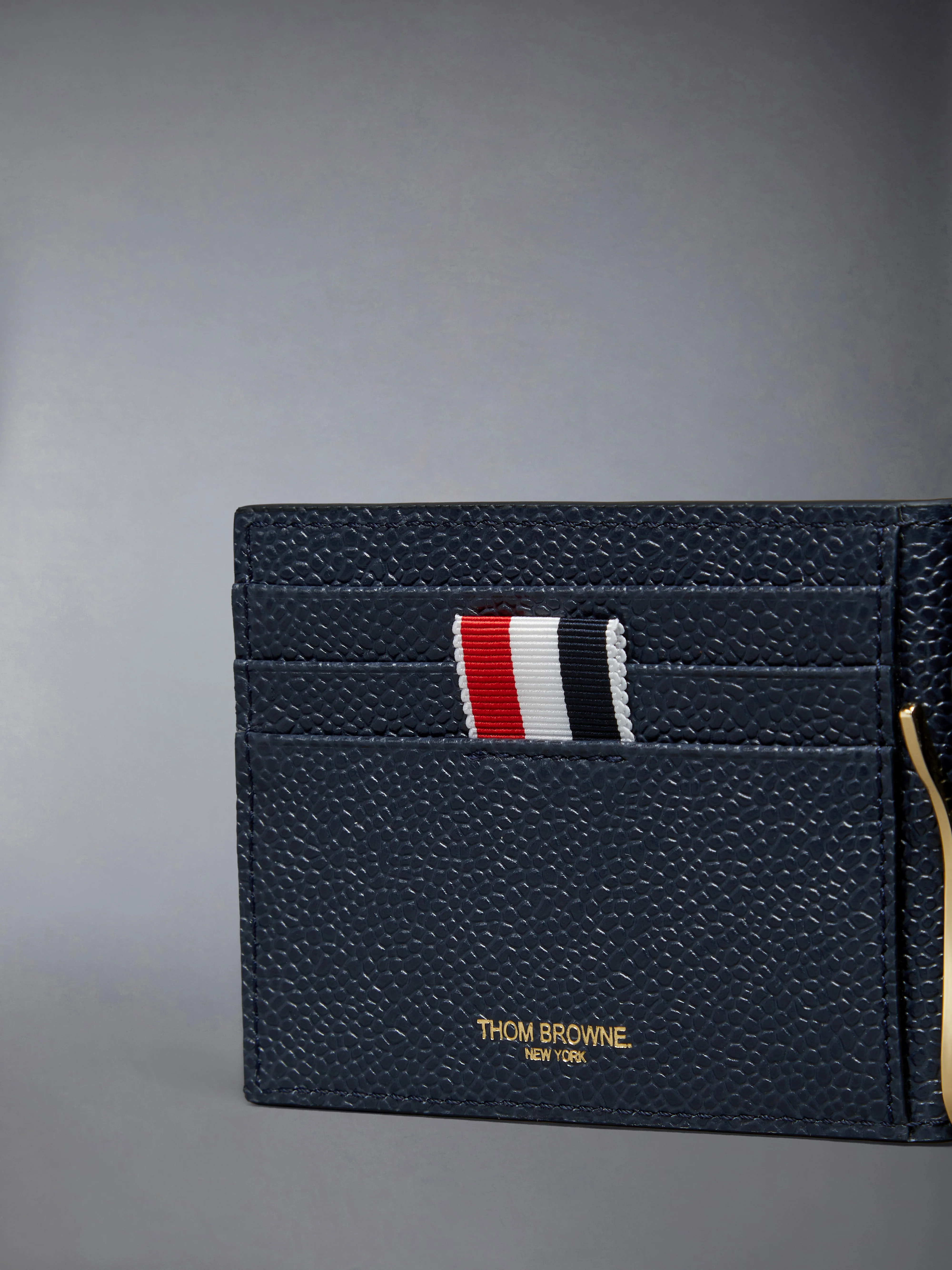 9948-pebble-grain-4-bar-money-clip-wallet-4.webp PEBBLE GRAIN 4-BAR MONEY CLIP WALLET