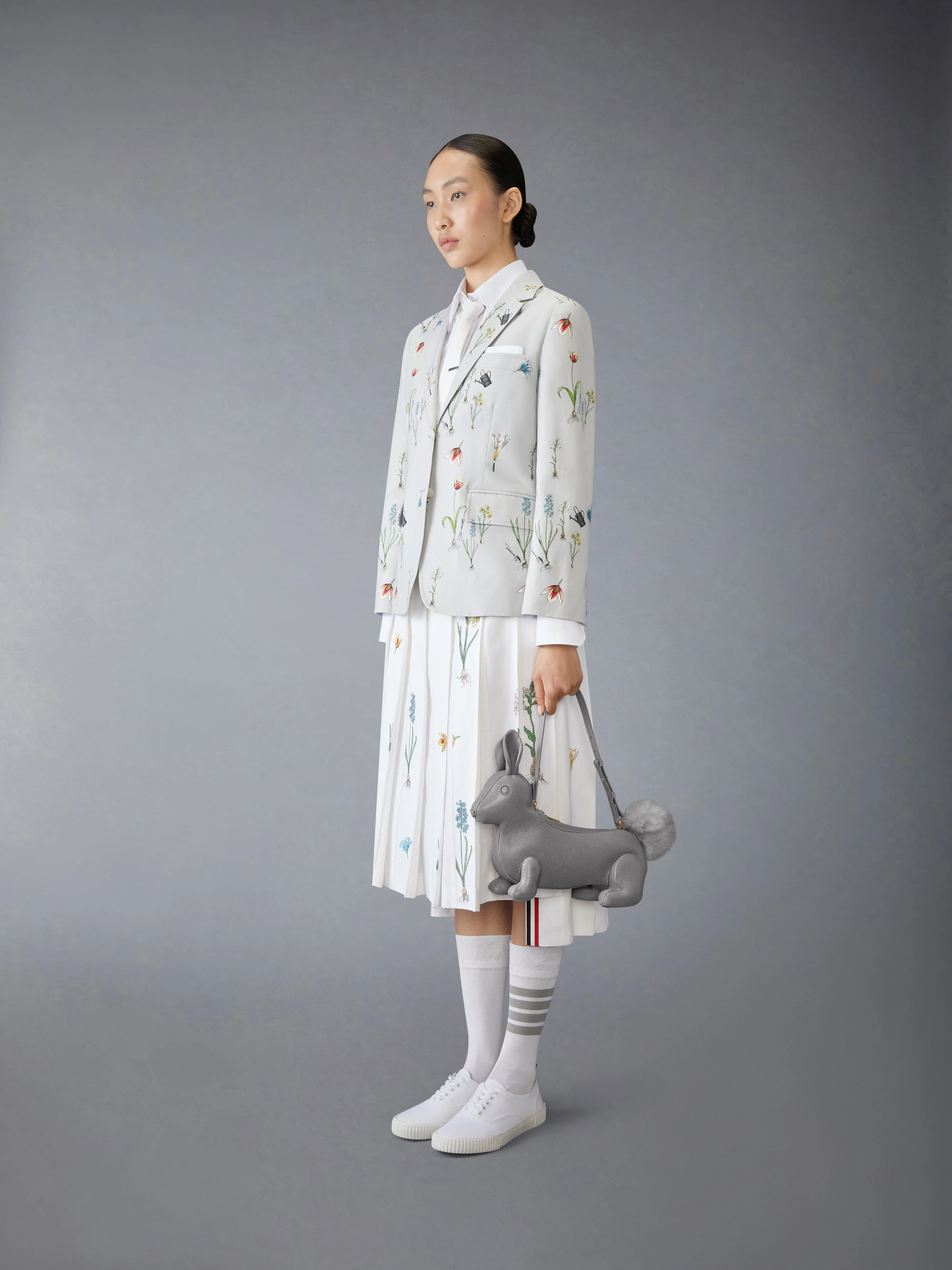 9961-pebble-grain-baby-rabbit-bag-4.webp PEBBLE GRAIN BABY RABBIT BAG
