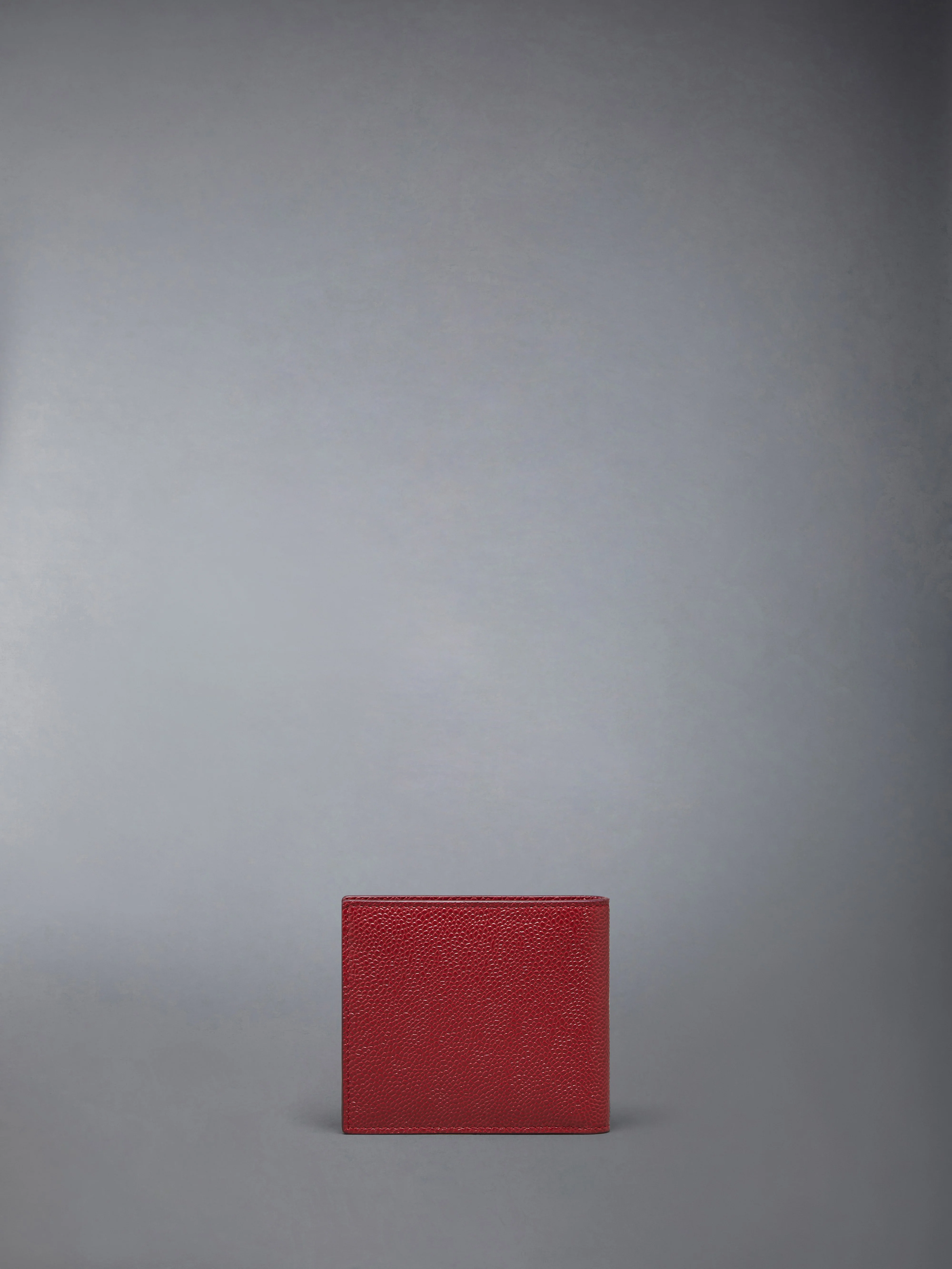 PEBBLE GRAIN BIFOLD