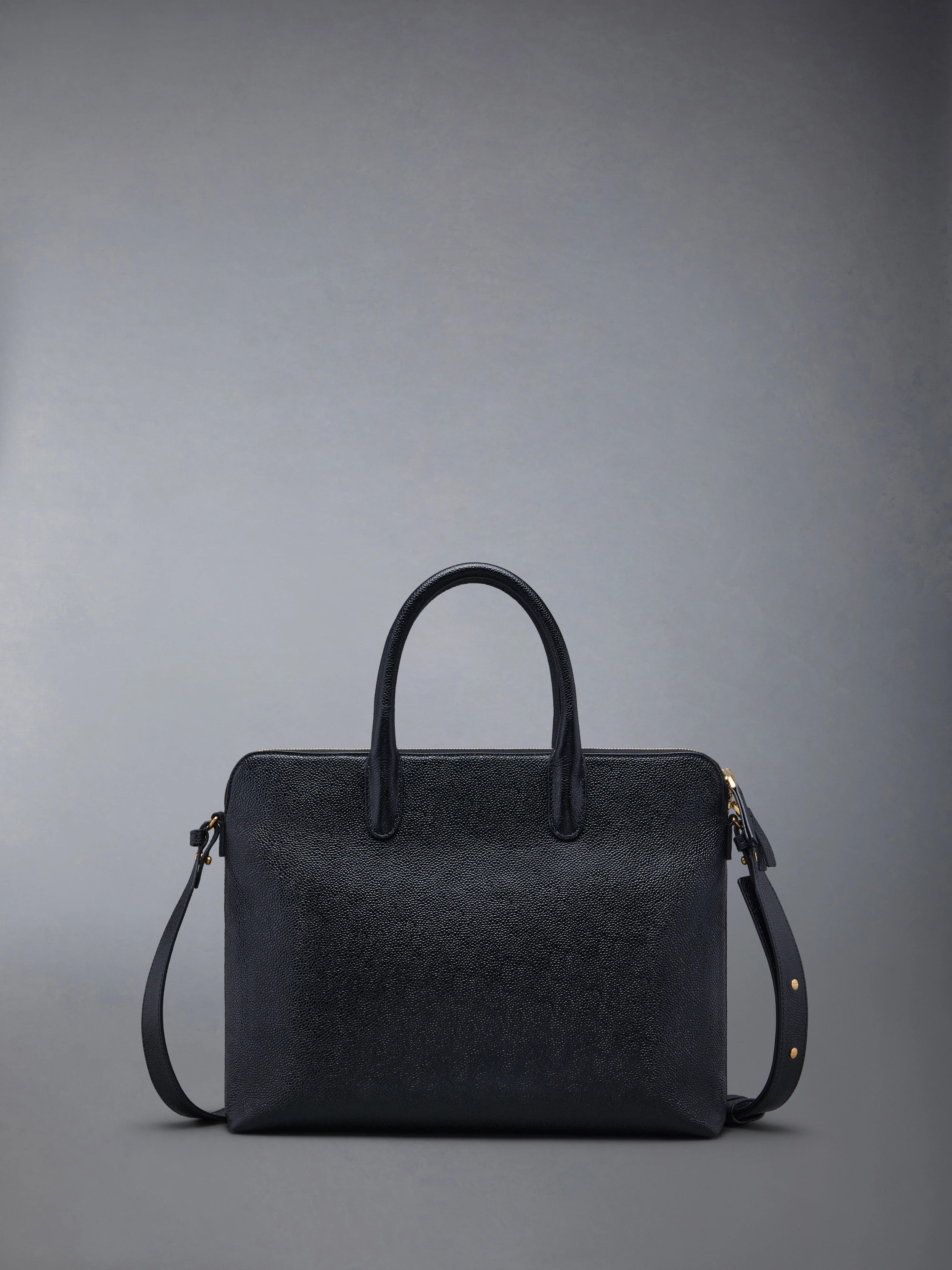 9992-pebble-grain-briefcase-3.webp PEBBLE GRAIN BRIEFCASE
