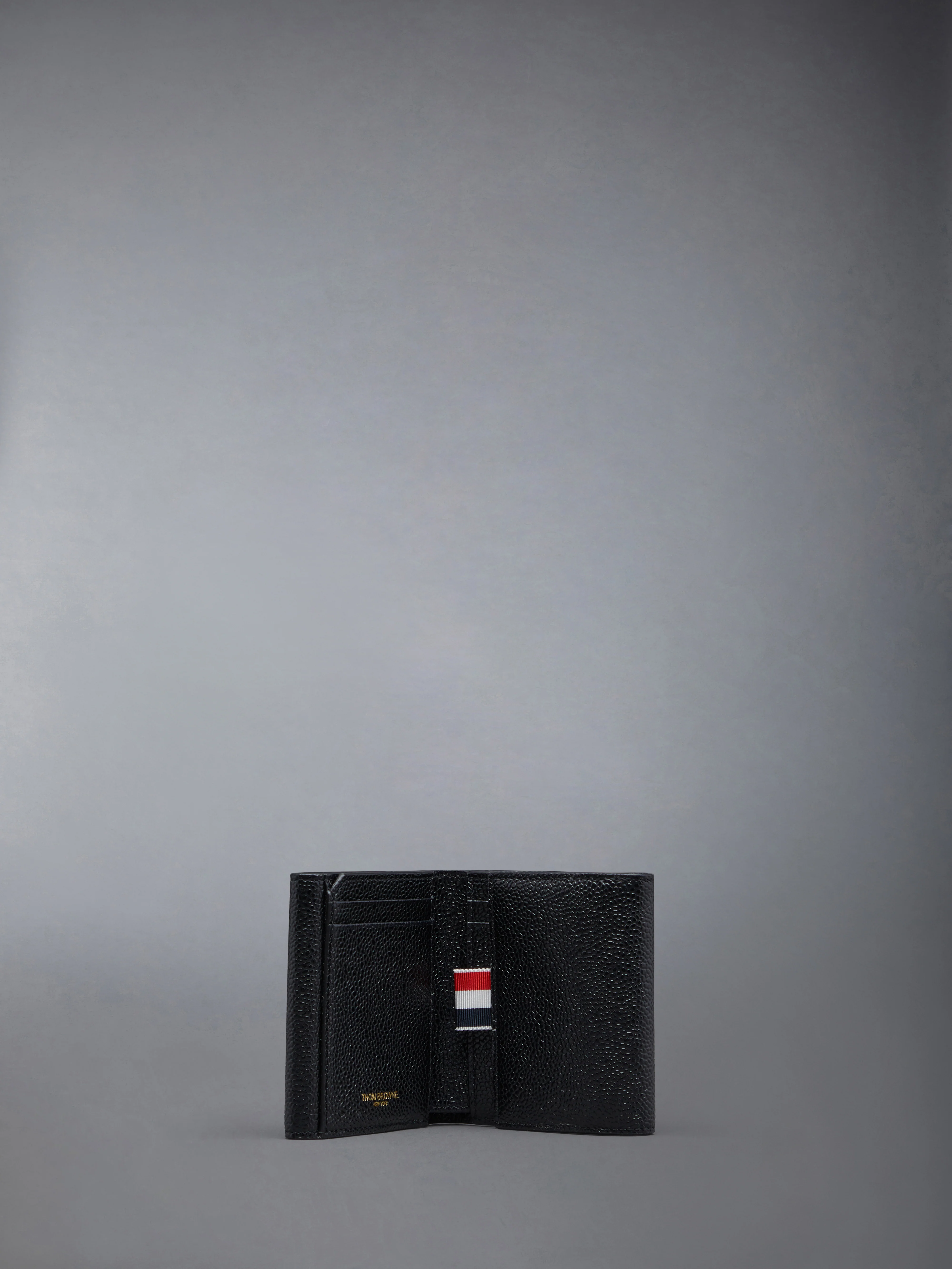 9995-pebble-grain-coin-compartment-small-purse-3.webp PEBBLE GRAIN COIN COMPARTMENT SMALL PURSE